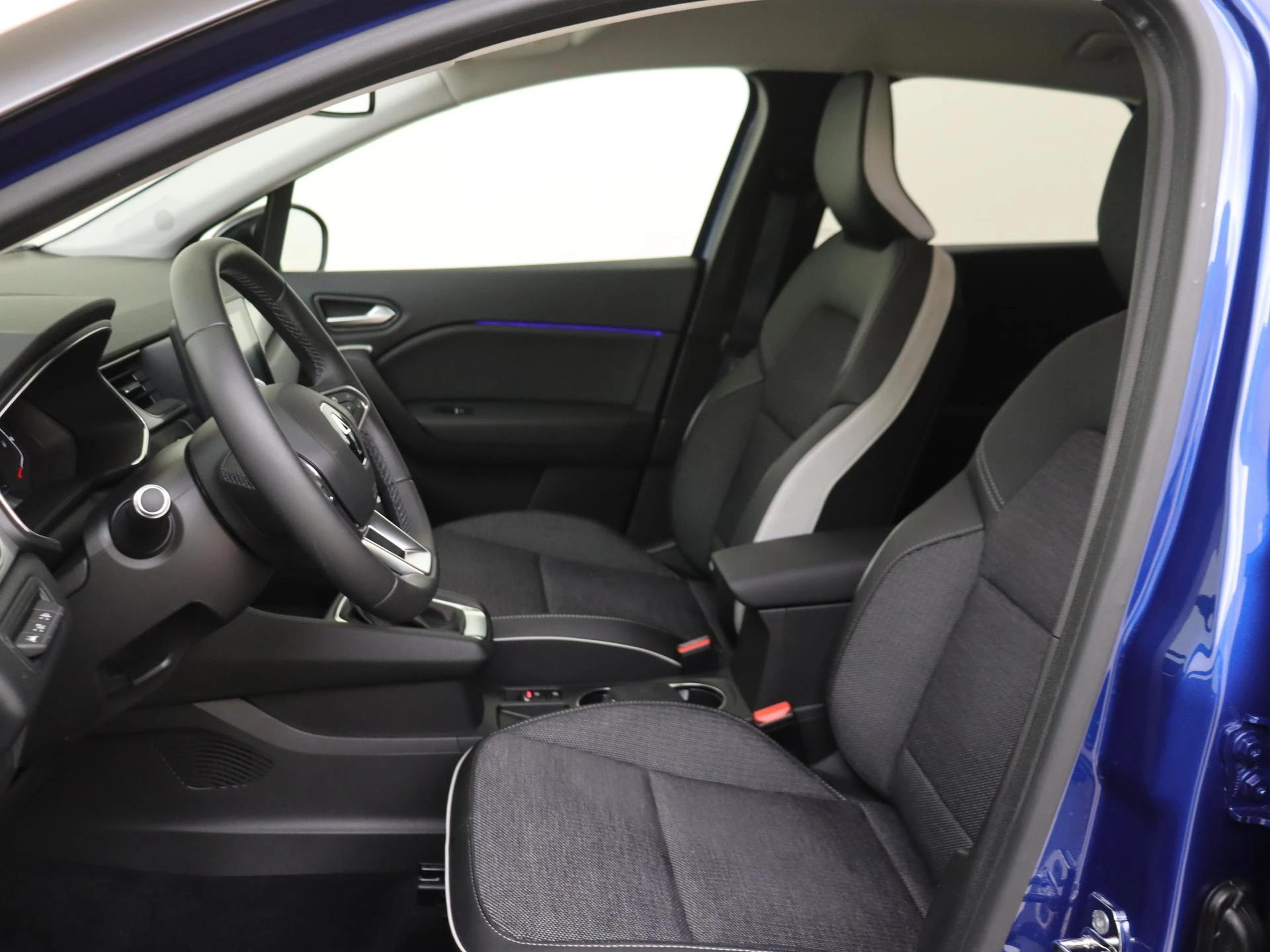 Renault-Captur-image-10