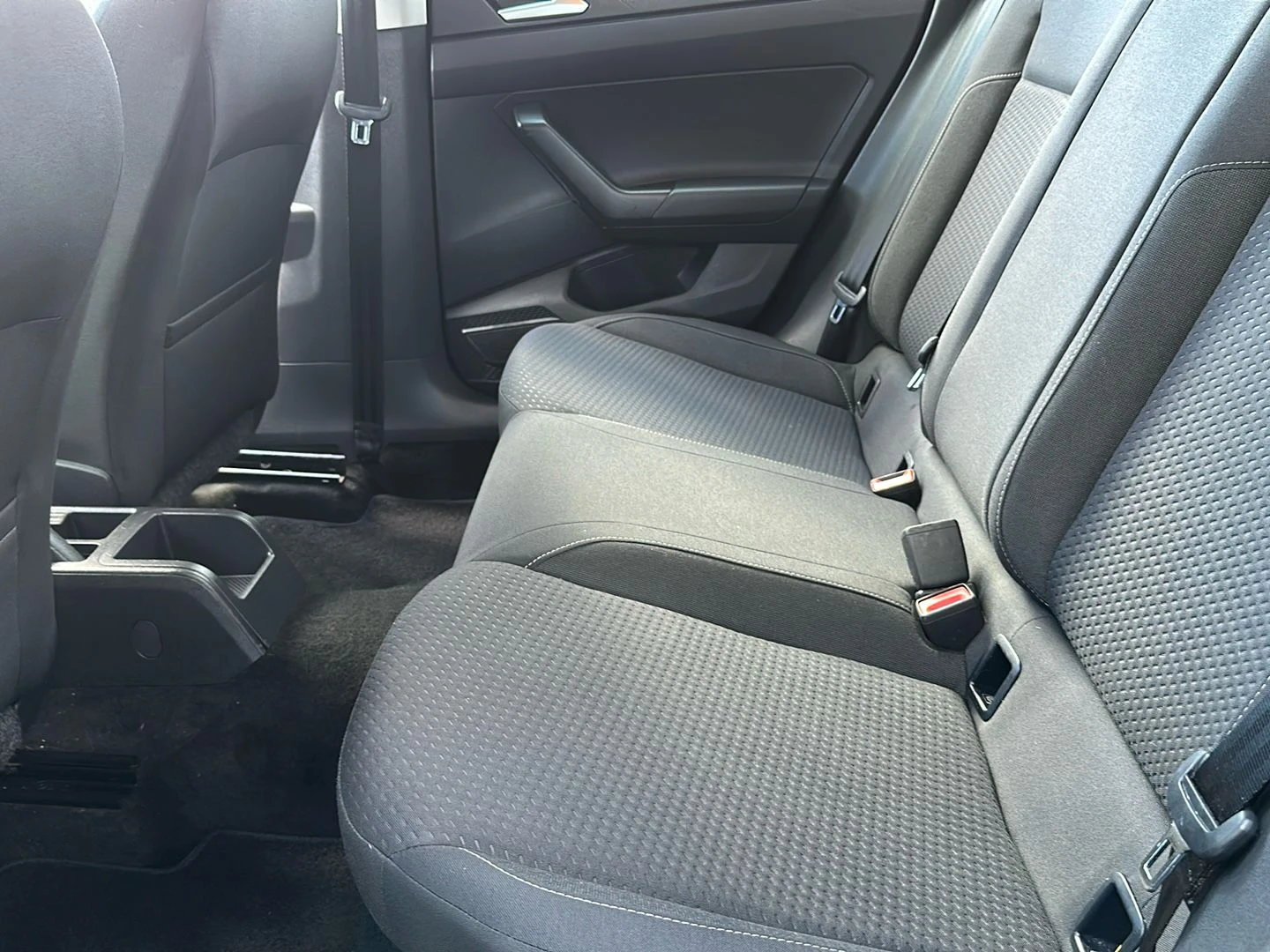 Volkswagen-Polo-image-6