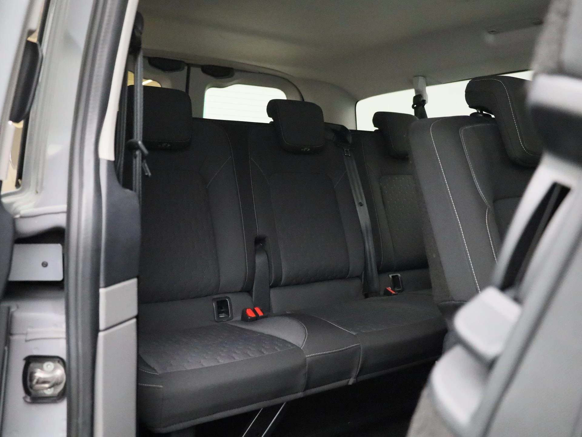 Ford-Transit Custom-image-11
