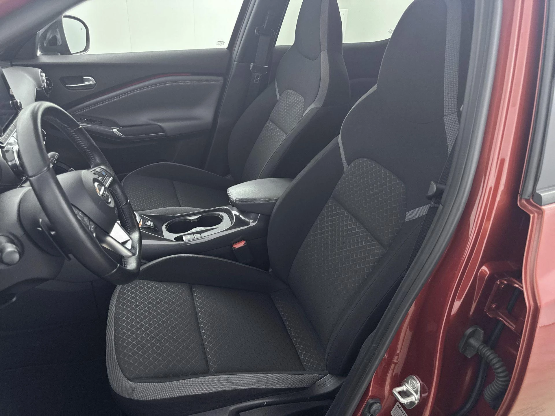 Nissan Juke 1.0 DIG-T N-Connecta 117PK
