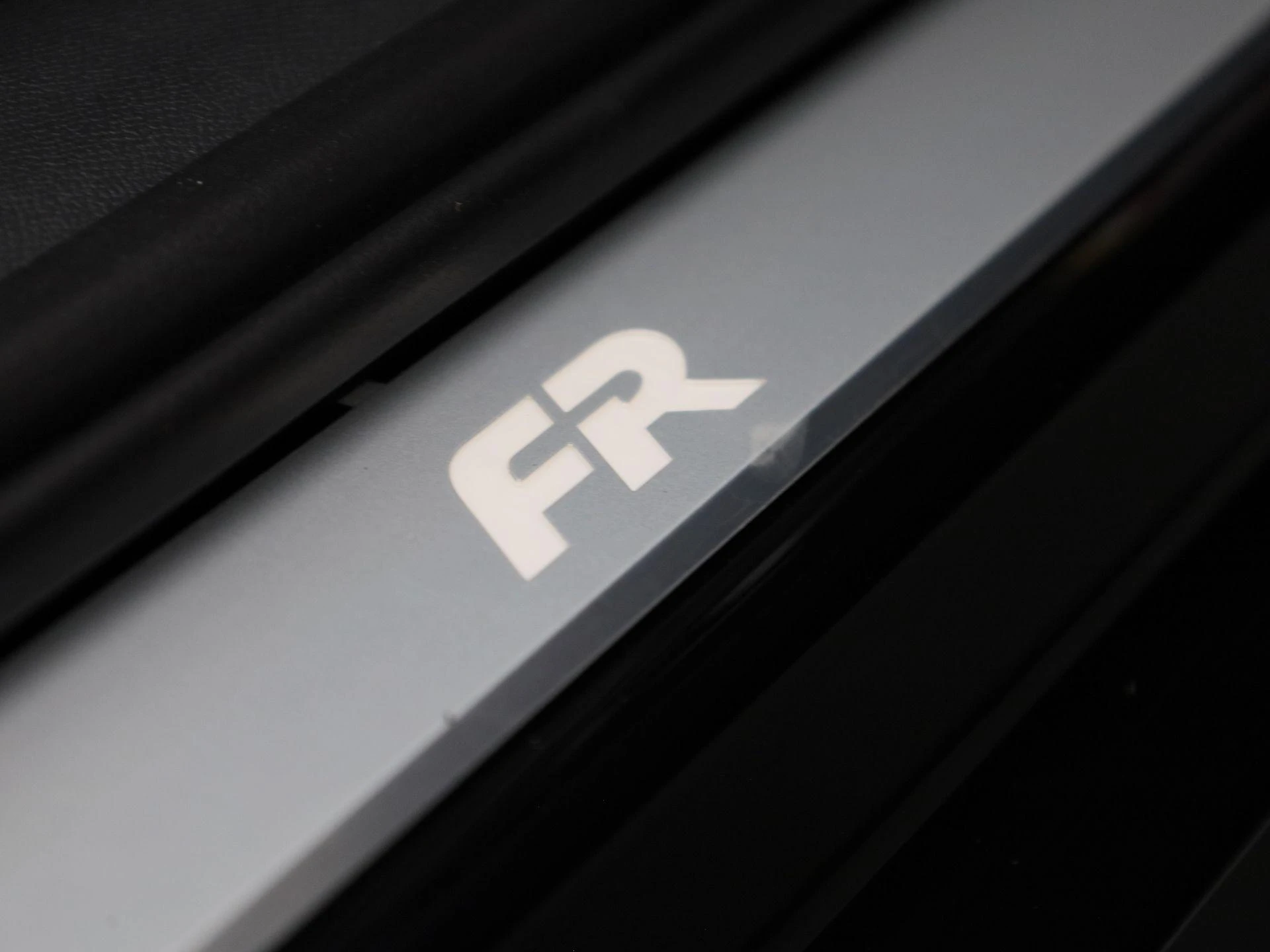 SEAT Leon Sportstourer 1.5 TSI e-Hybrid FR Business