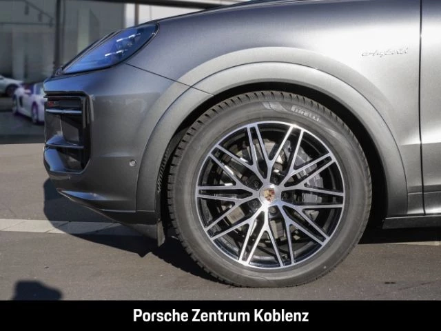 Porsche Cayenne E-Hybrid Black Edition black edition
