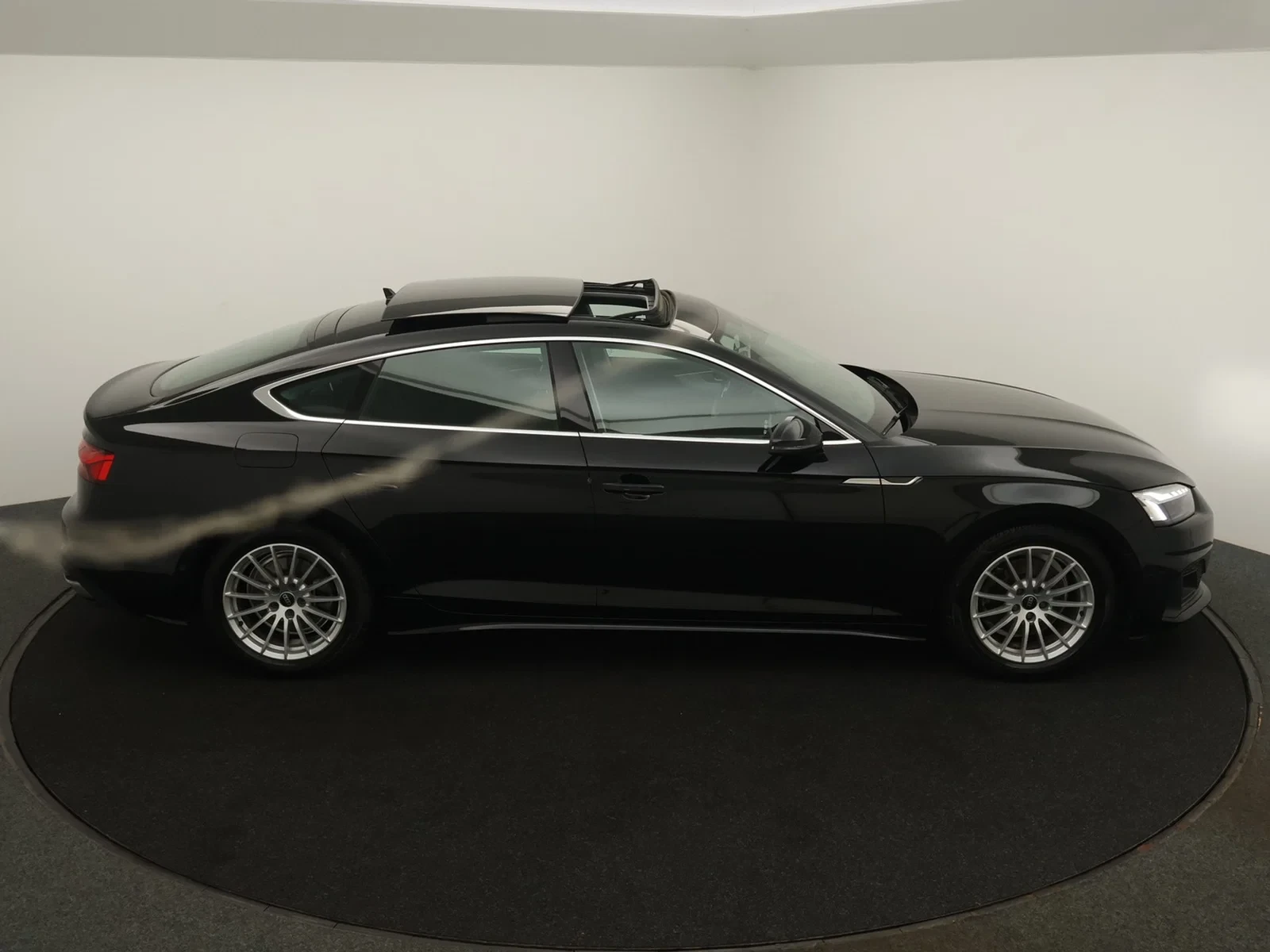 Audi A5 Sportback Audi A5 Sportback Business Edition Attraction 35 TFSI *S tronic*PANO*LEDER*AIRCO*ACC*PDC*VIRTUAL COCKPIT*APP-CONNECT