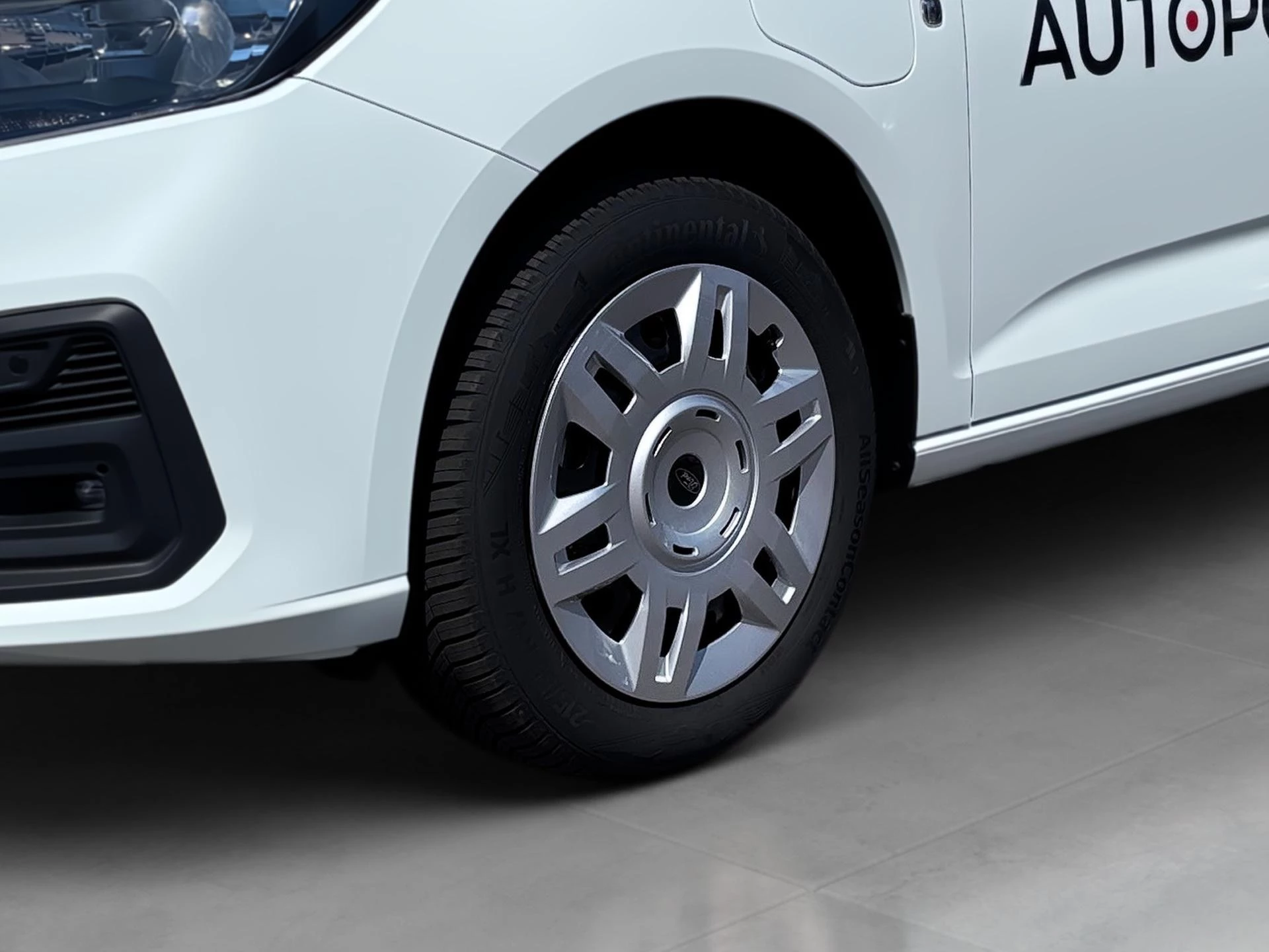 Ford-Transit Connect-image-18