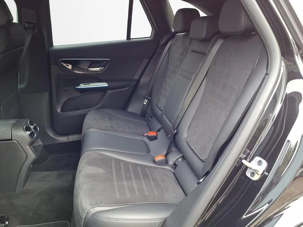 Mercedes-Benz-GLC-image-6