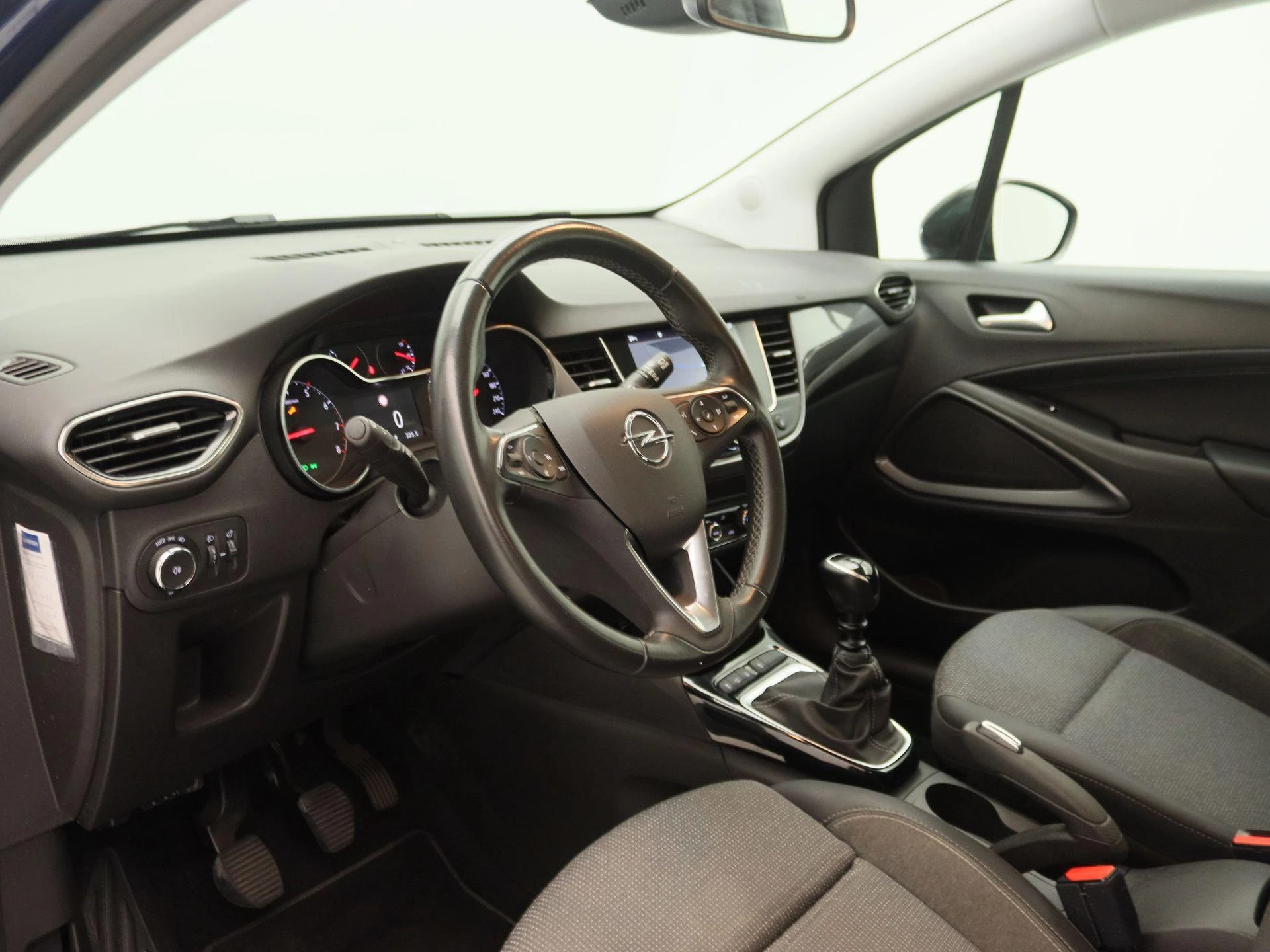 Opel-Crossland-image-21