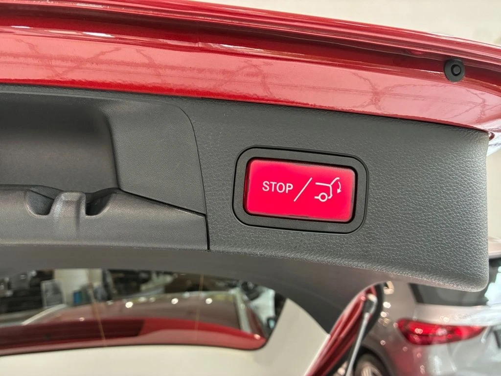 Mercedes-Benz-C-Klasse 300-image-20