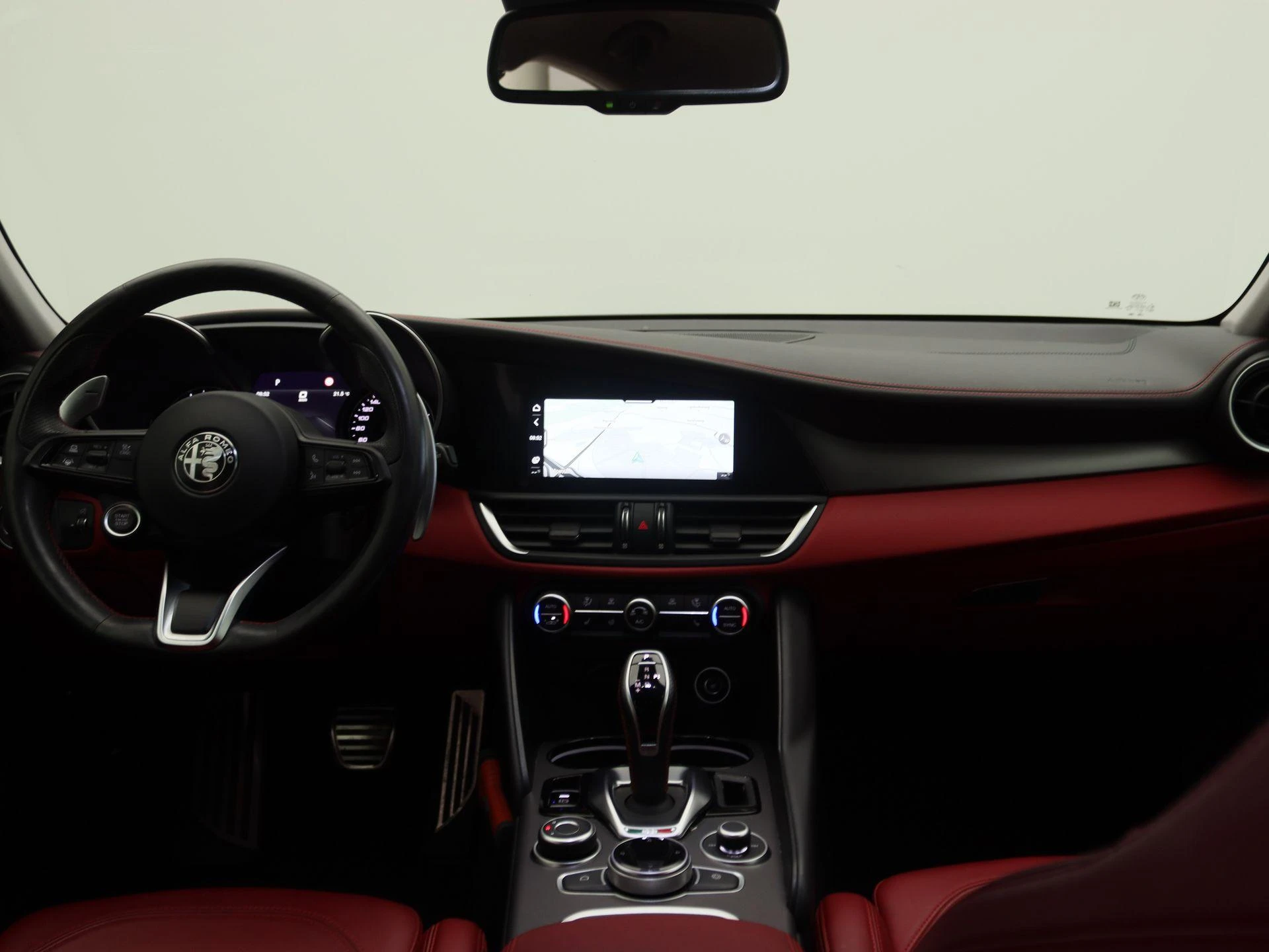 Alfa Romeo-Giulia-image-7