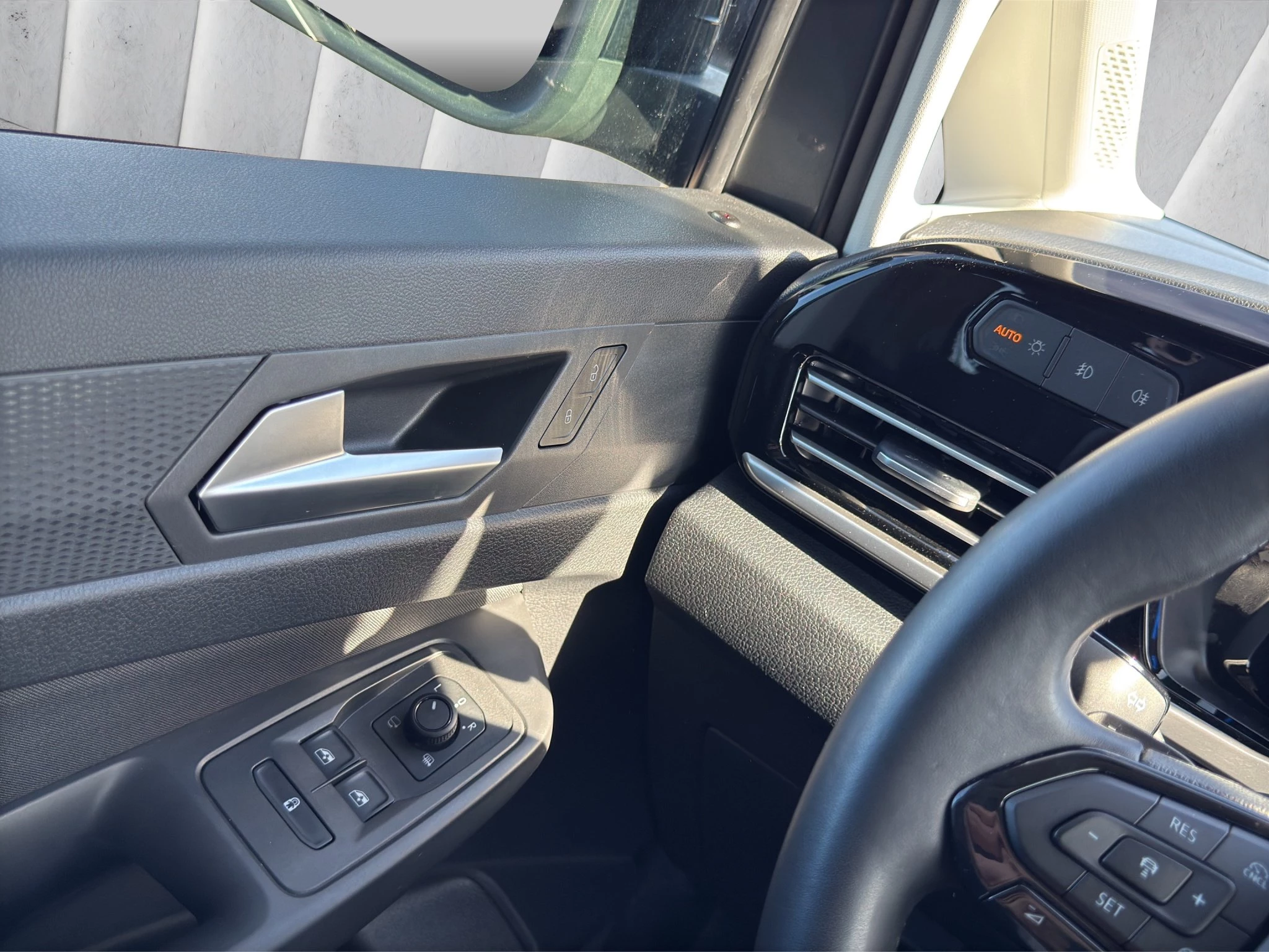 Ford-Tourneo Connect-image-15
