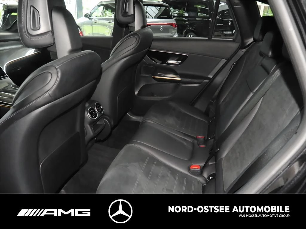 Mercedes-Benz GLC 300 d AMG 4M AHK DISTRONIC MBUX SHZ KEYLESS AMG LineX254 GLC 300 d AMG 4M AHK DISTRONIC MBUX SHZ KEYLESS AMG Line