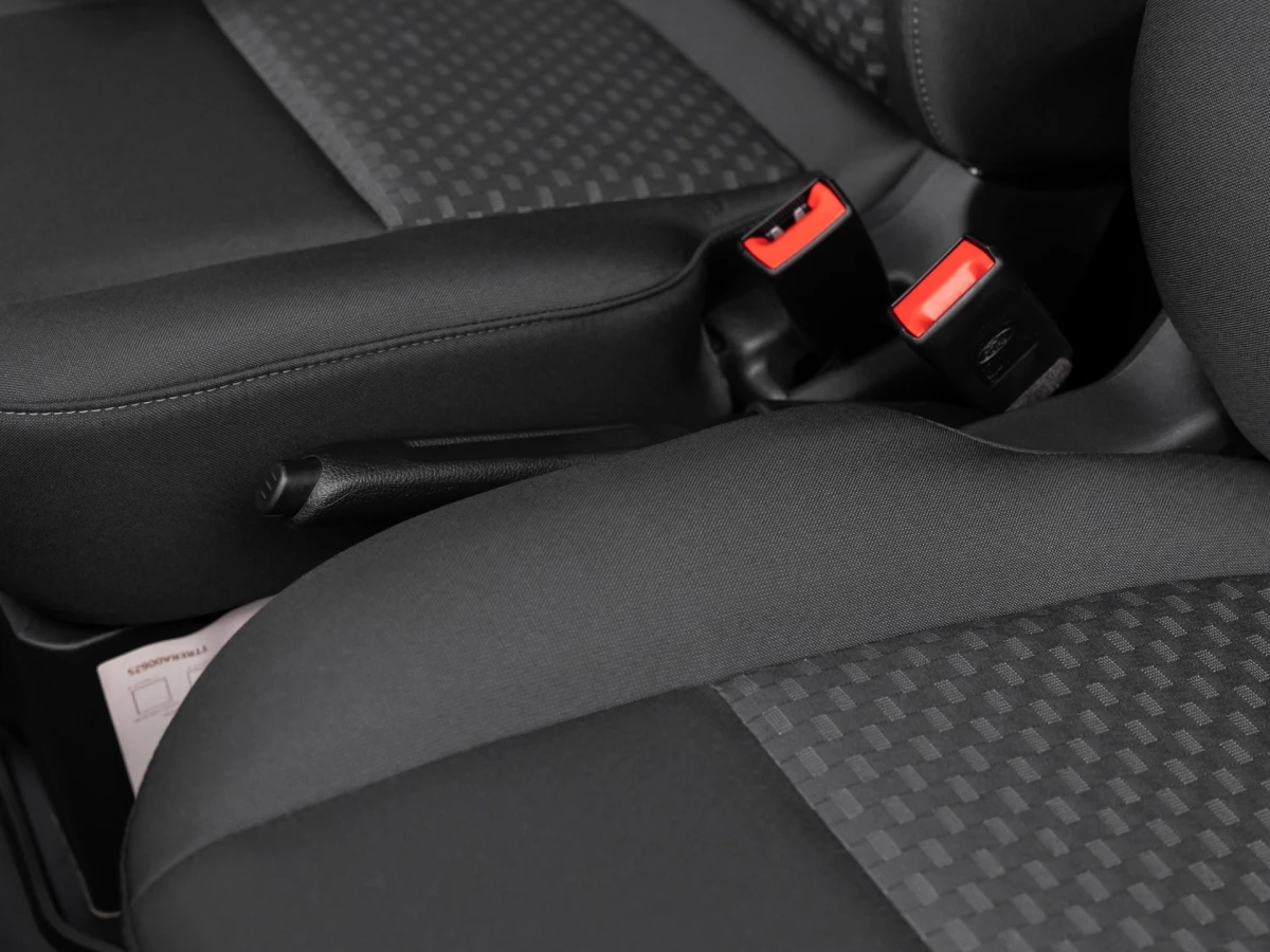 Ford-Transit-image-14