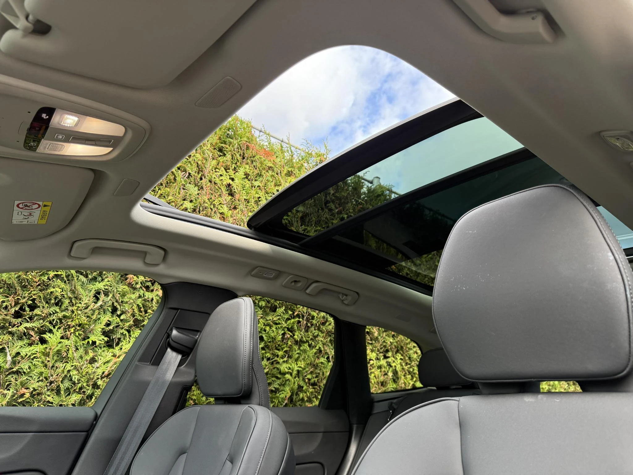 Volvo-XC60-image-2