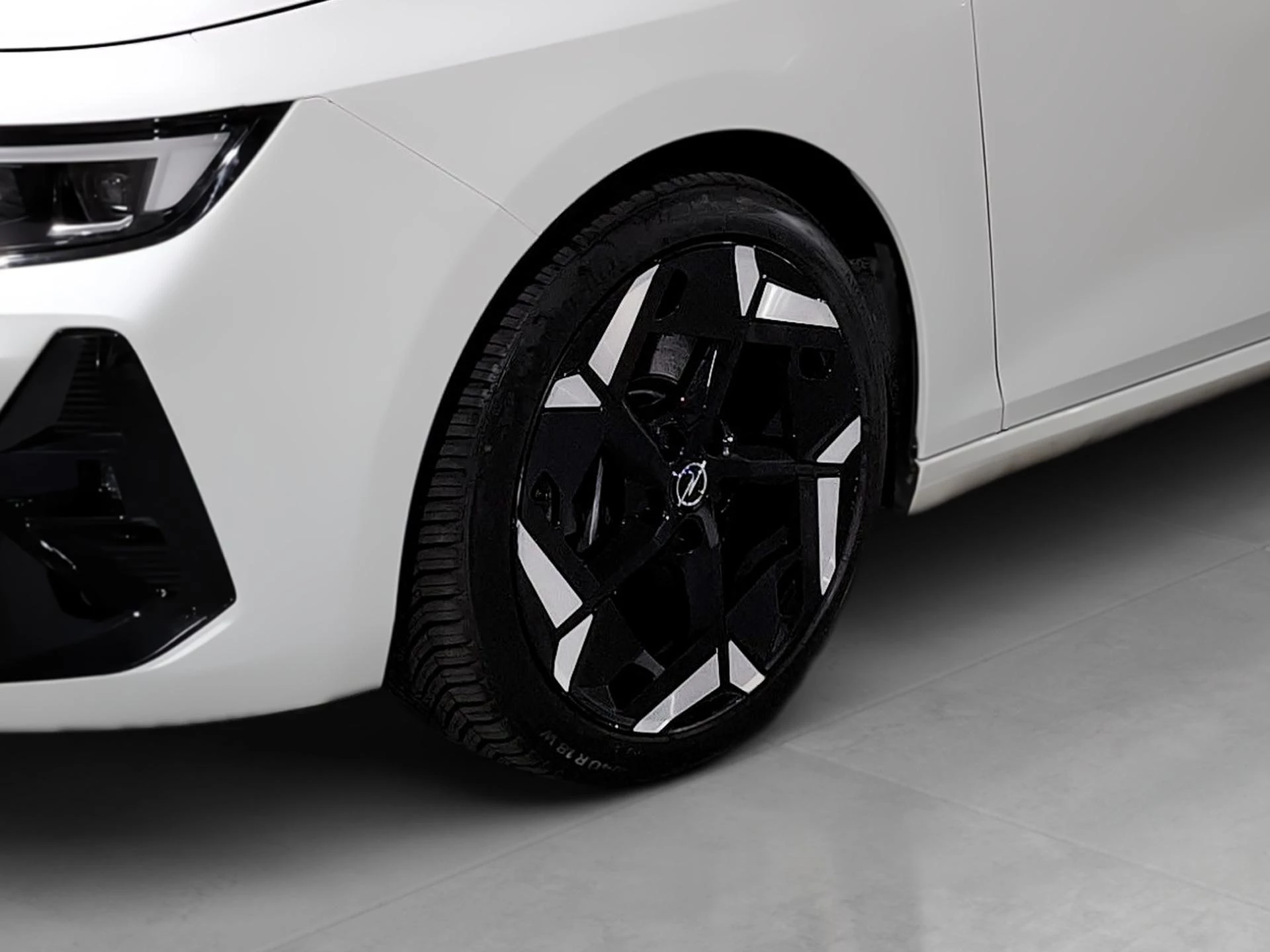 Opel-Astra-image-18
