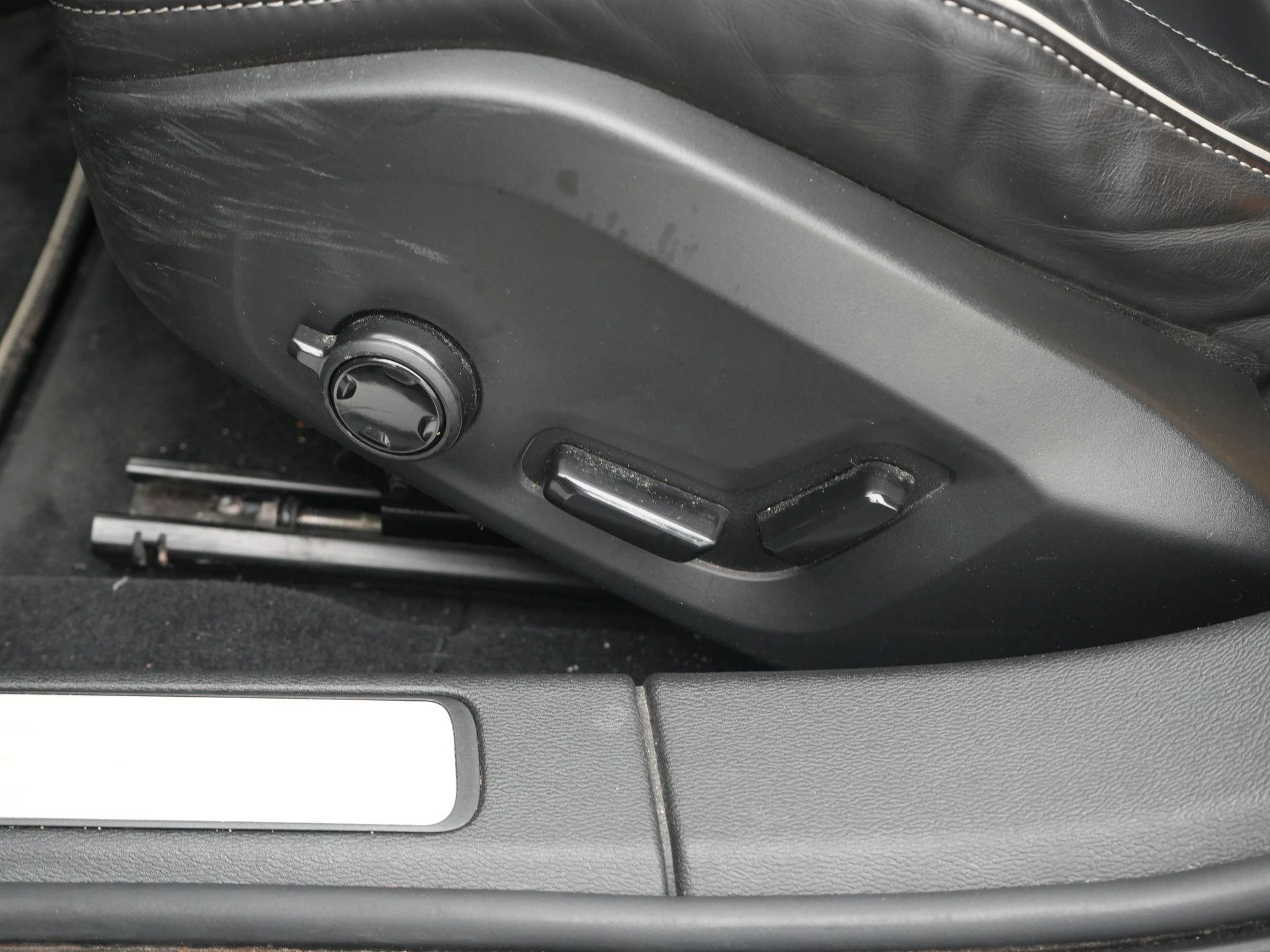 Volvo-V60-image-38