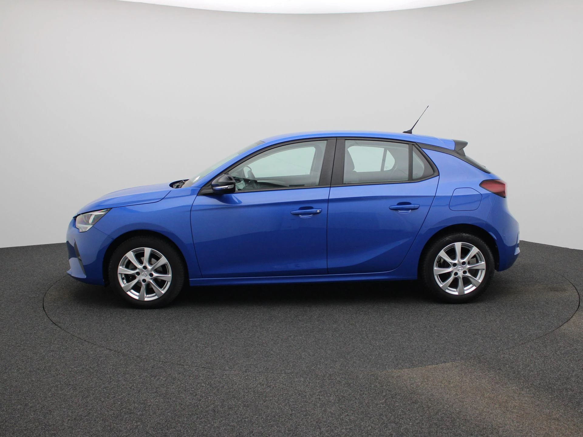 Opel-Corsa-image-3