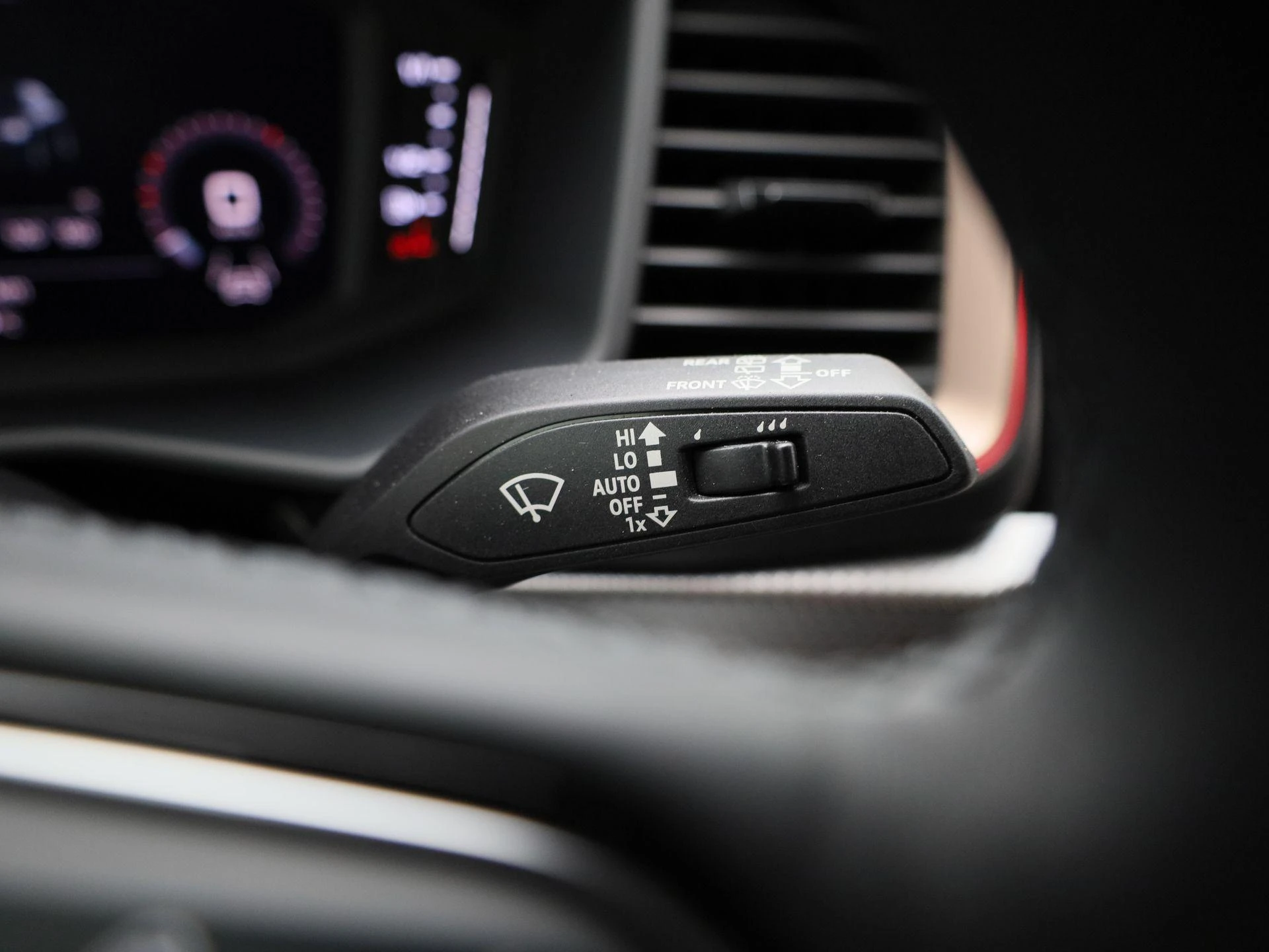 Audi-A1 Sportback-image-18