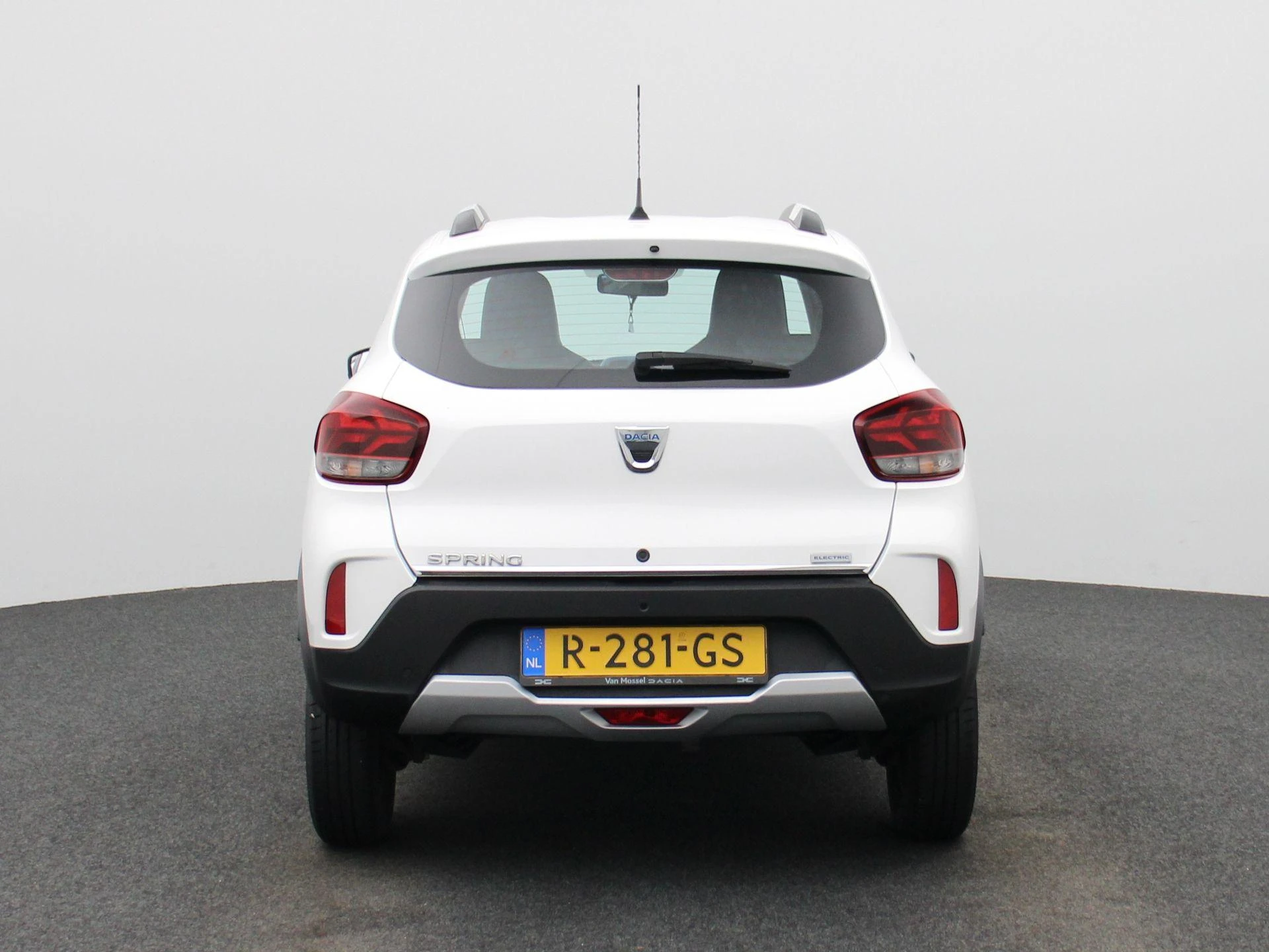 Dacia-Spring-image-4