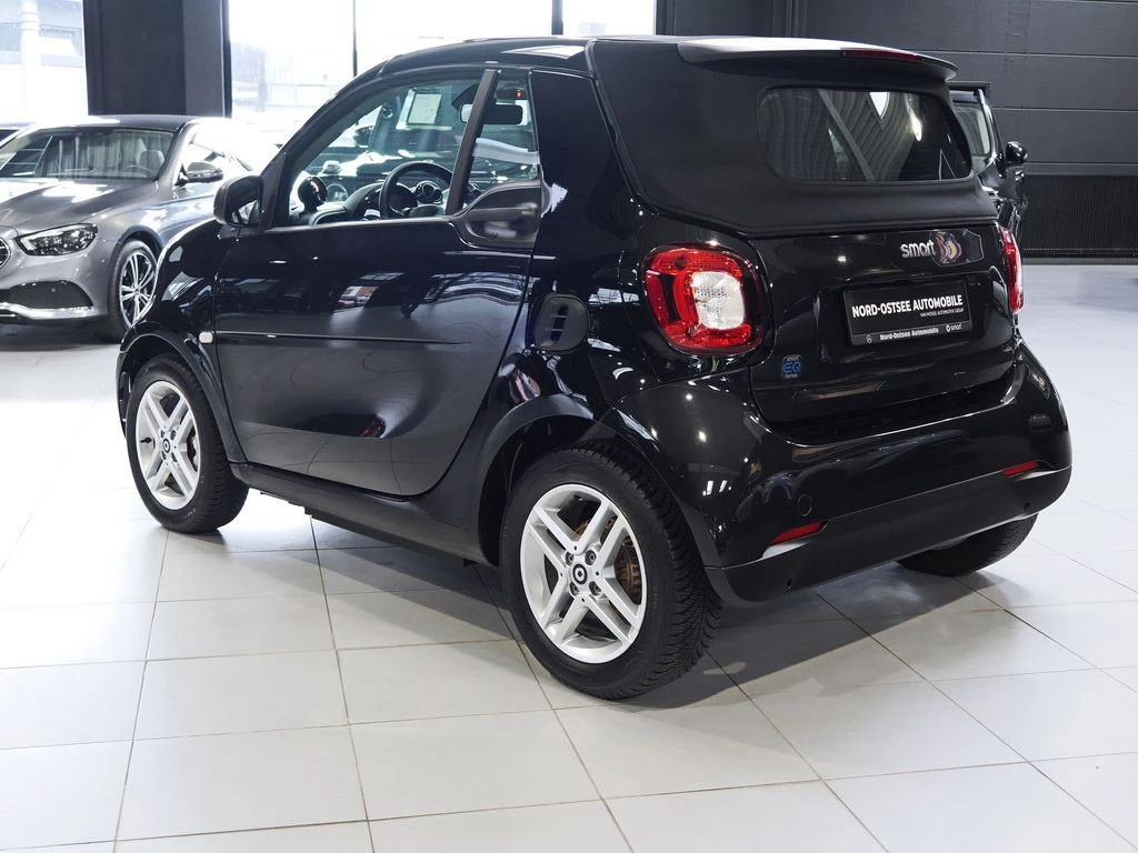 smart-Fortwo-image-4