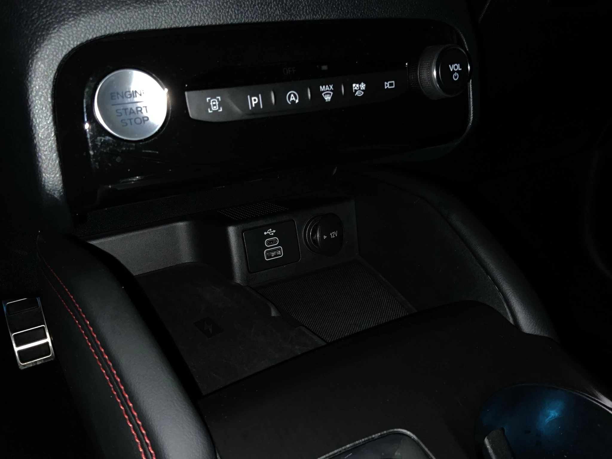 Ford Kuga ST-Line X Aut.*360GRAD*LED-MATRIX*NAVI*GRA*WINTER-PKT.