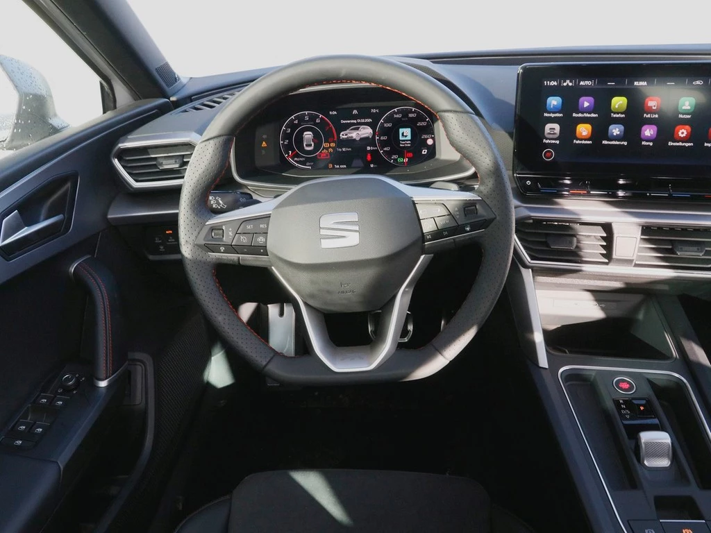 SEAT-Leon-image-13
