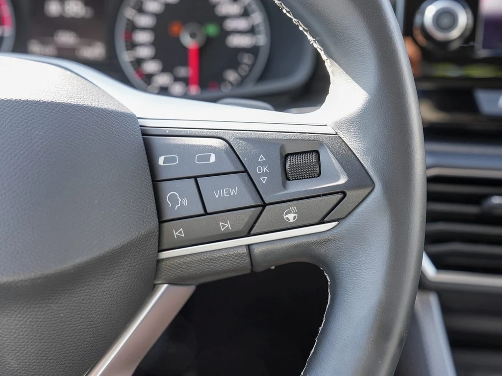 SEAT-Leon-image-15