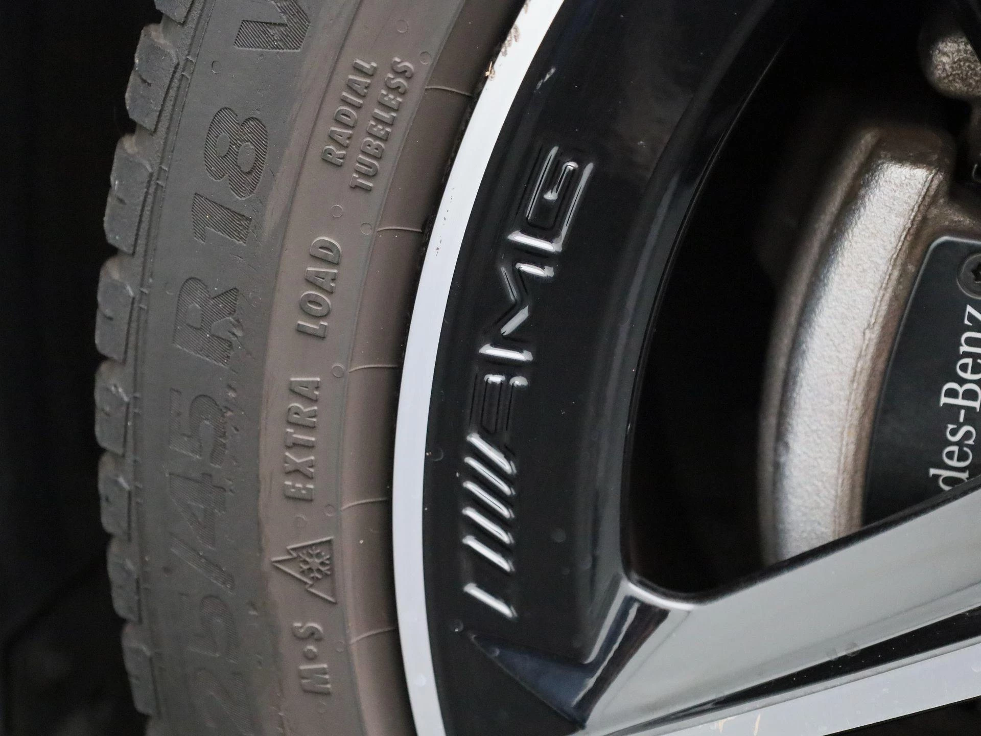 Mercedes-Benz-B-Klasse-image-15