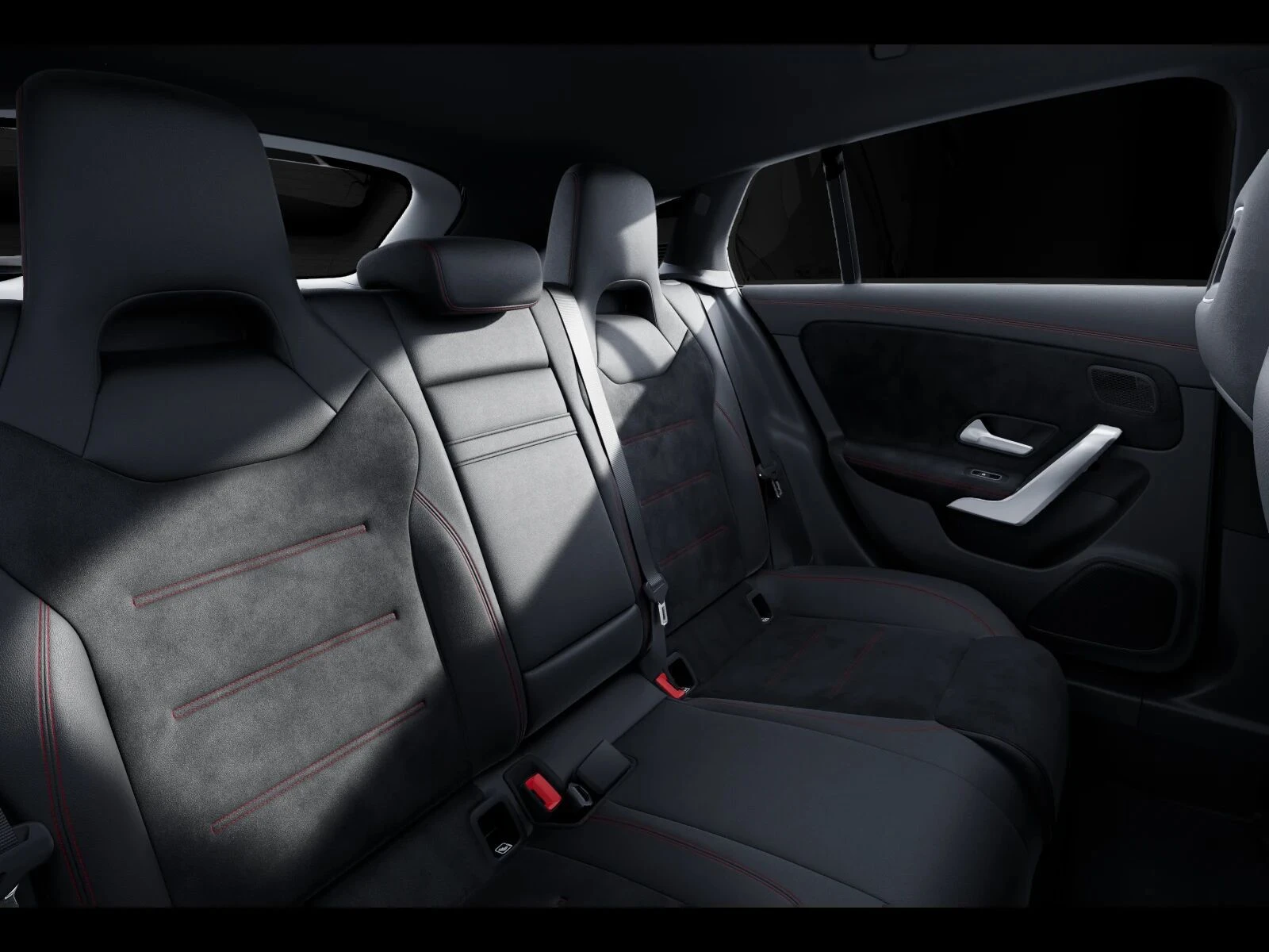 Mercedes-Benz-CLA 200-image-10
