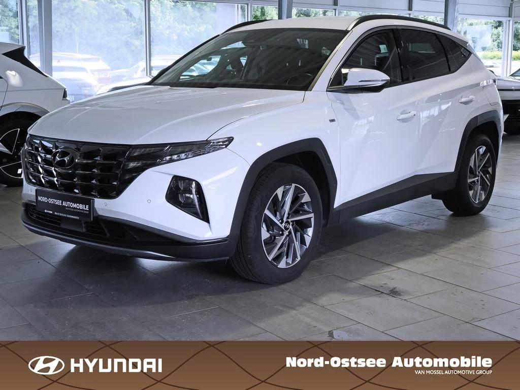 Hyundai Tucson 1.6 T-GDI TREND 2WD SHZ LHZ NAVI KAMERA Trend