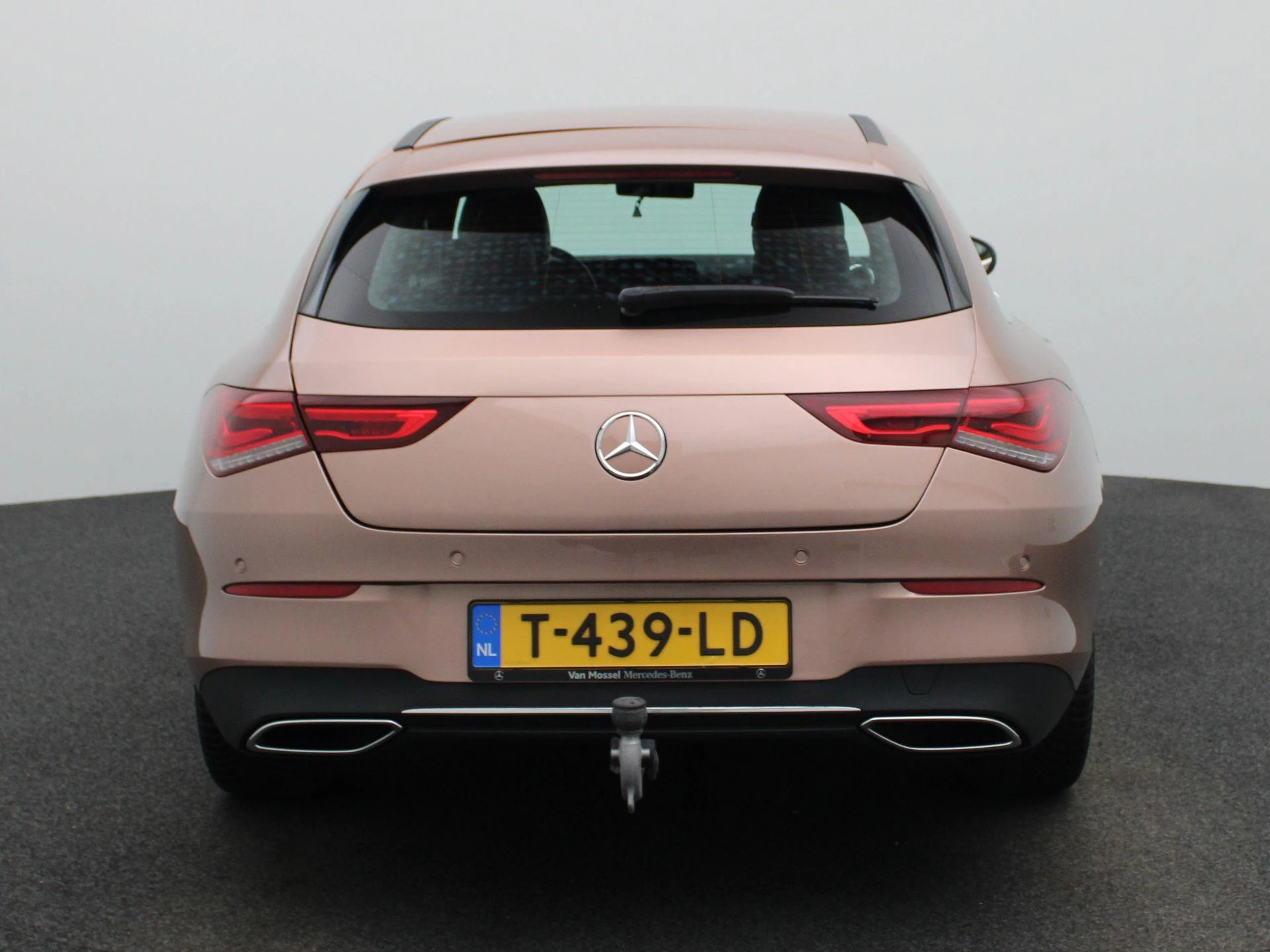 Mercedes-Benz CLA Shooting Brake 250 e Luxury Line