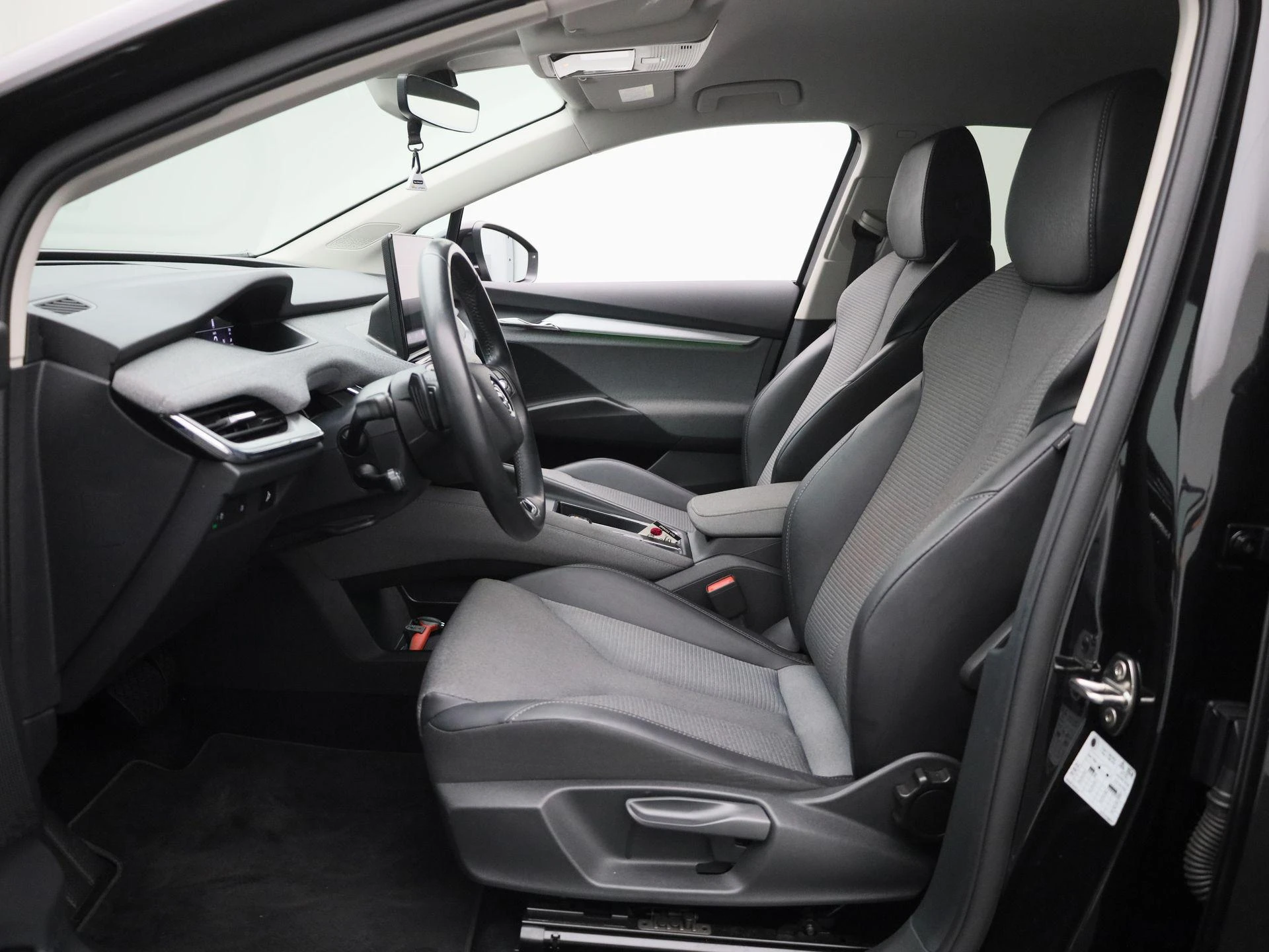 Škoda-Enyaq iV-image-9