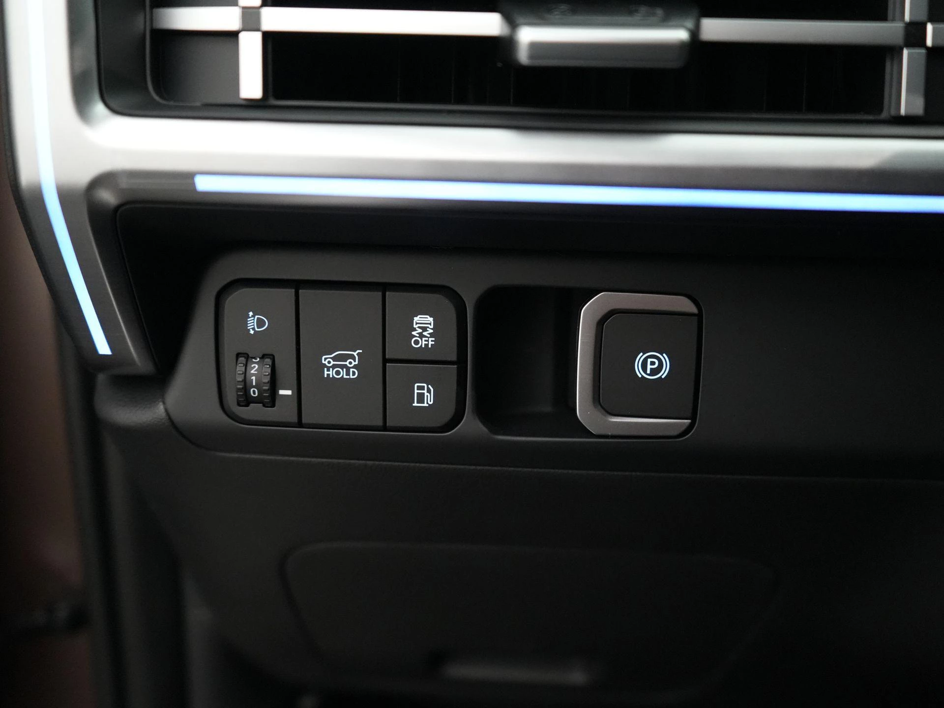 Hyundai-Santa Fe-image-17