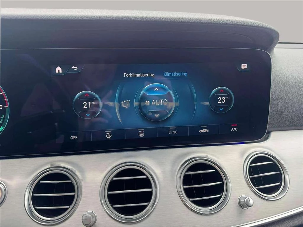 Mercedes-Benz E-Klasse E300 e T 2,0 Plugin-hybrid Advantage 9G-Tronic 320HK Stc 9g Aut.