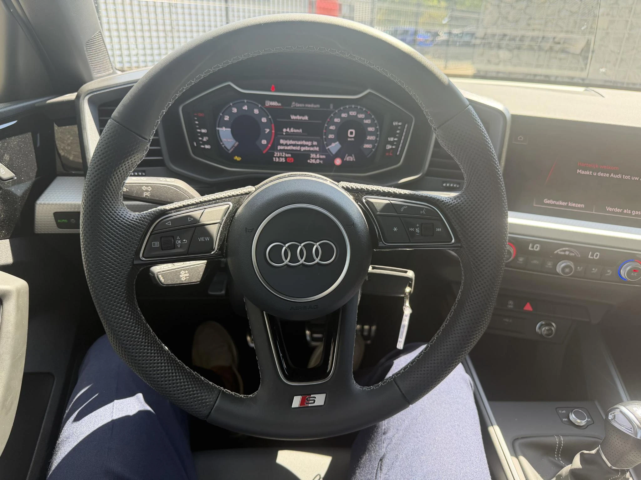 Audi-A1 Sportback-image-10