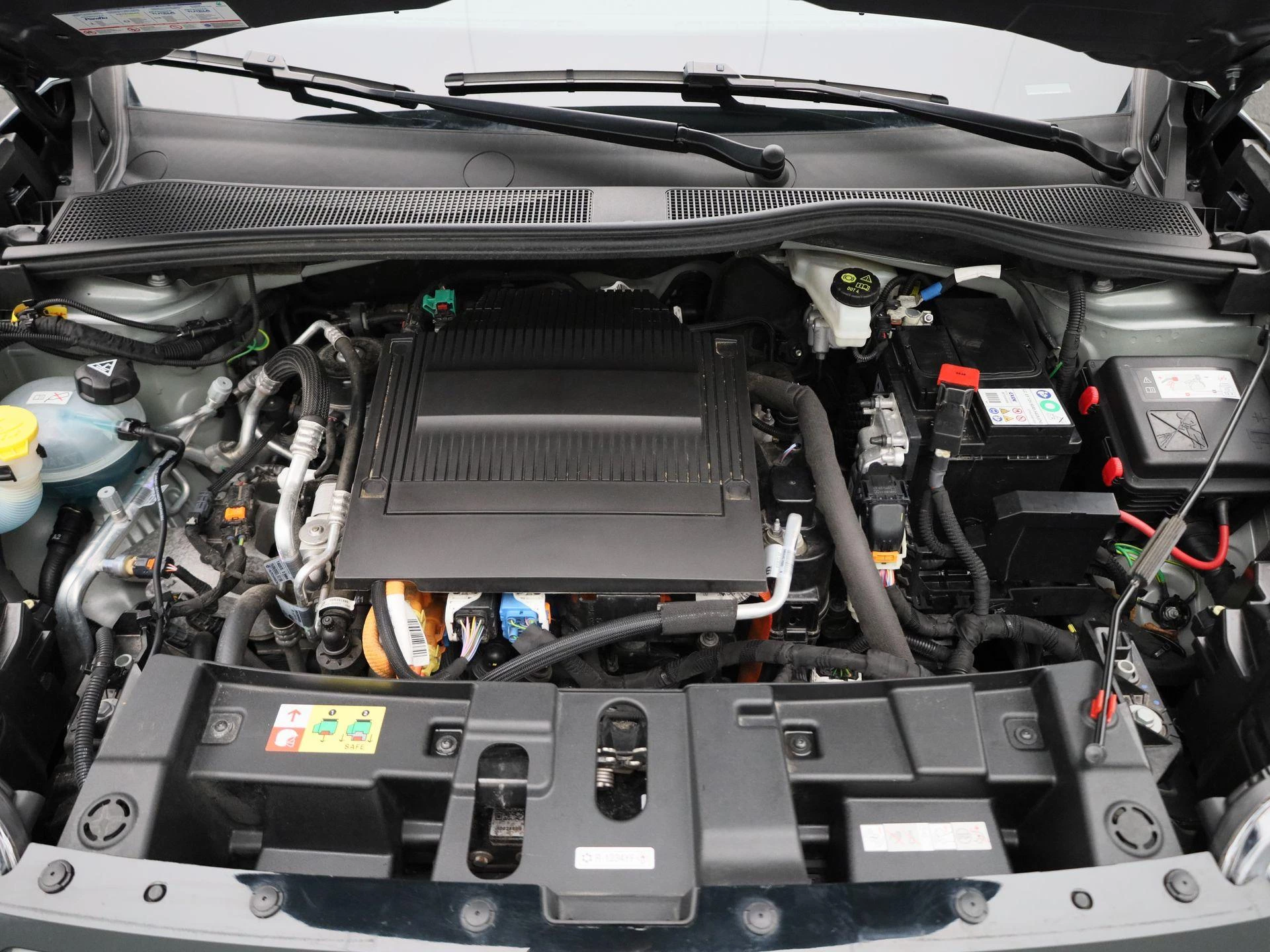 Jeep-Avenger-image-41