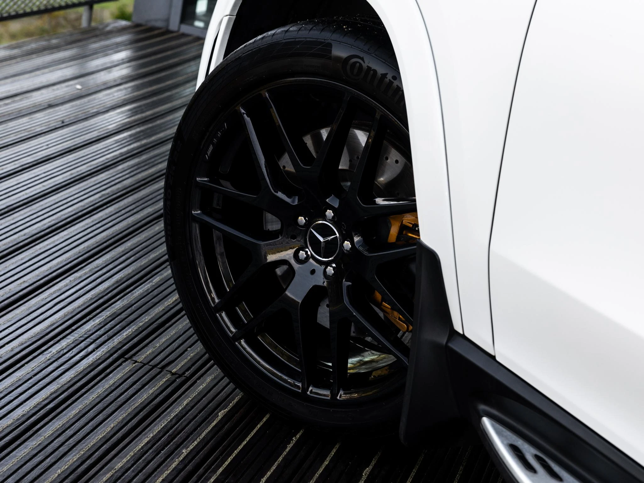 Mercedes-Benz-GLE-image-12