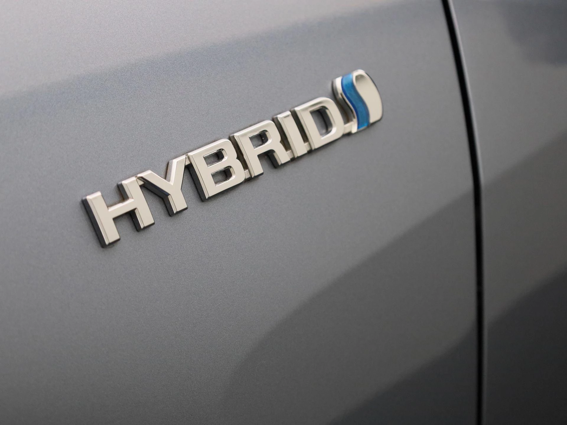 Toyota-C-HR-image-13