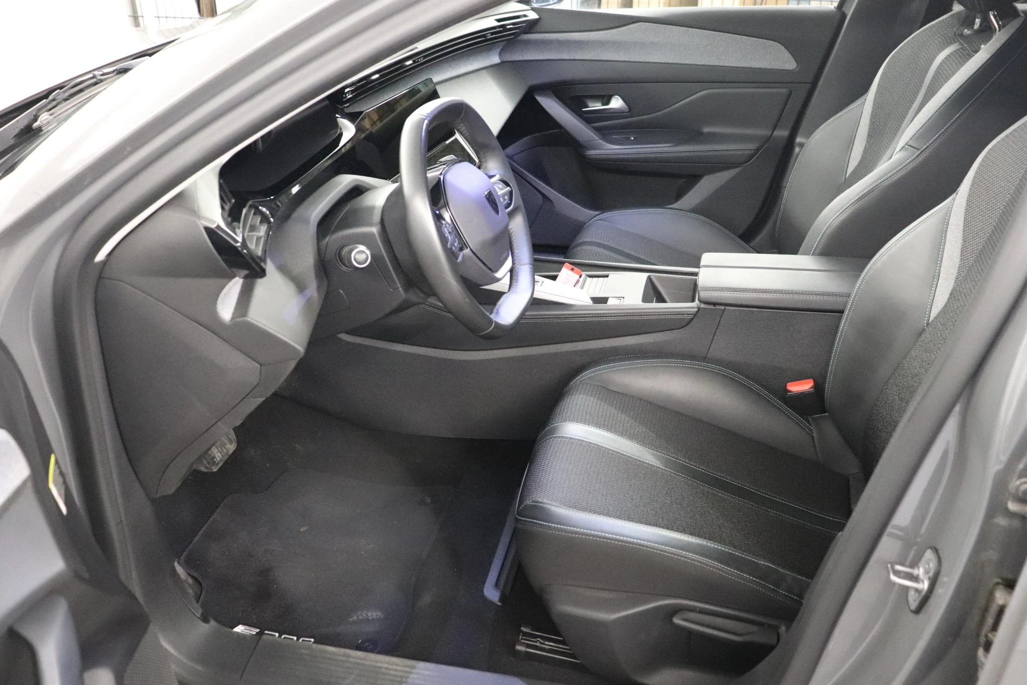 Peugeot e-308 e-308 156 Allure