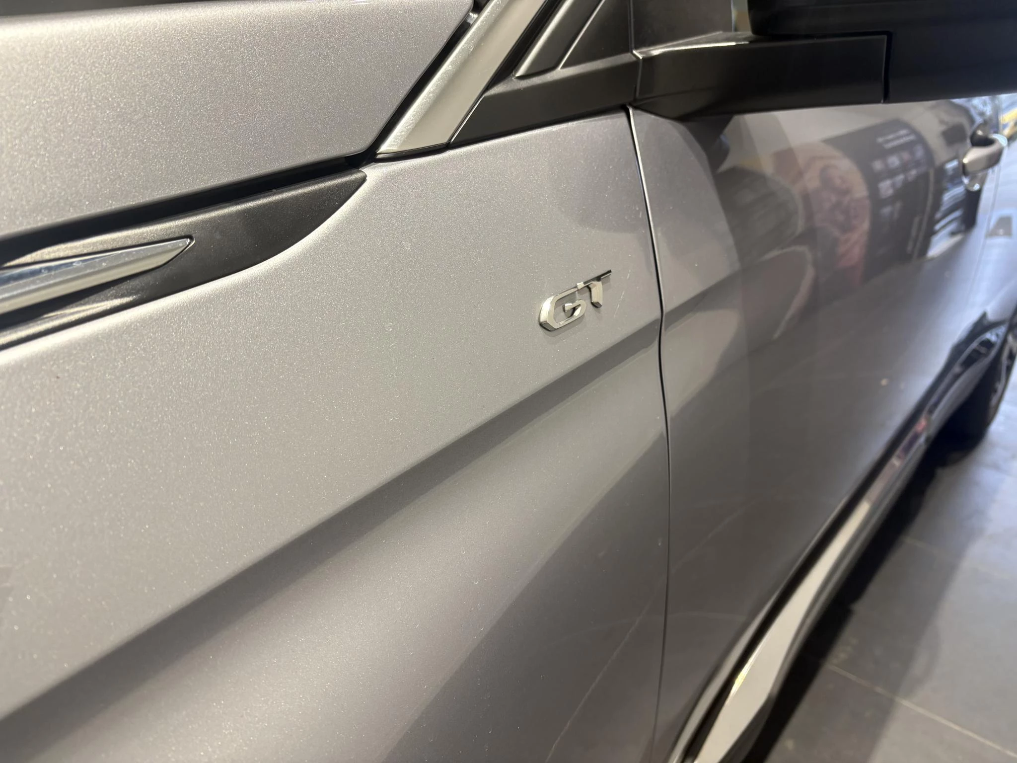 Peugeot-5008-image-11