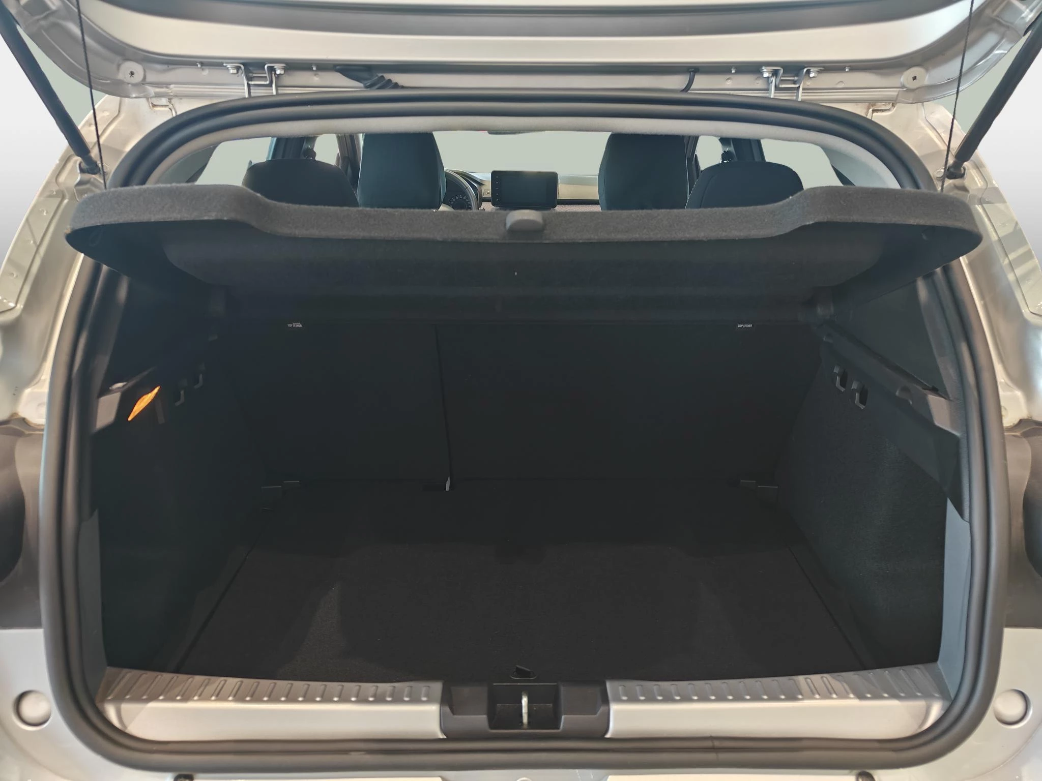 Dacia-Sandero Stepway-image-6