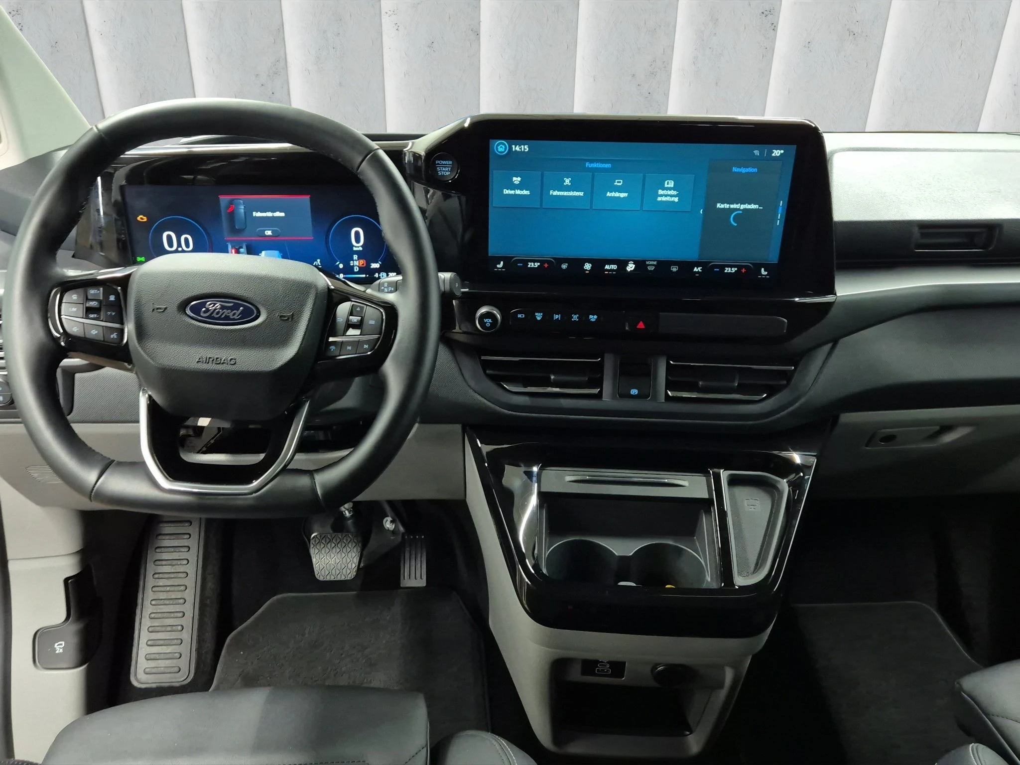 Ford-Tourneo Custom-image-11
