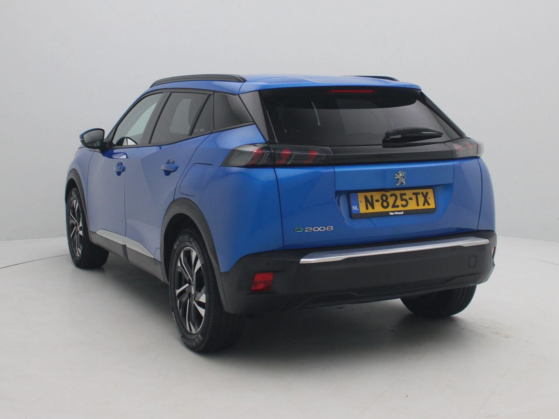 Peugeot e-2008 EV Allure Pack 50 kWh