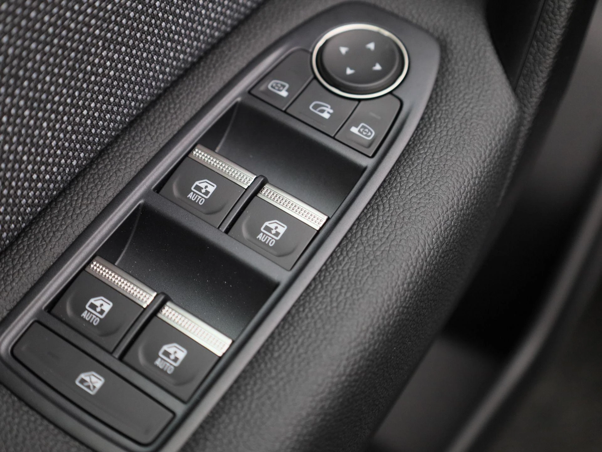 Renault-Captur-image-28