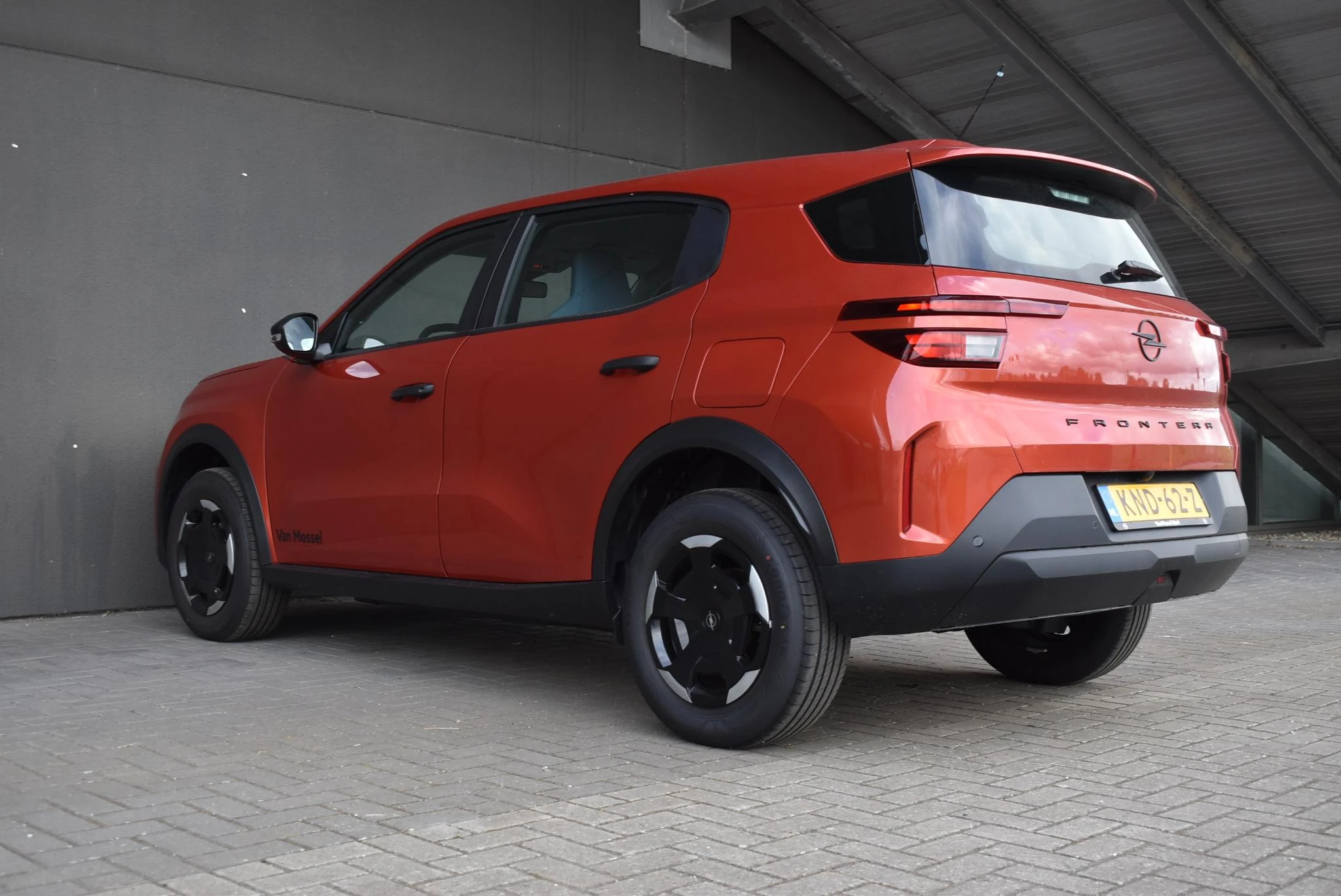 Opel-Frontera-image-6