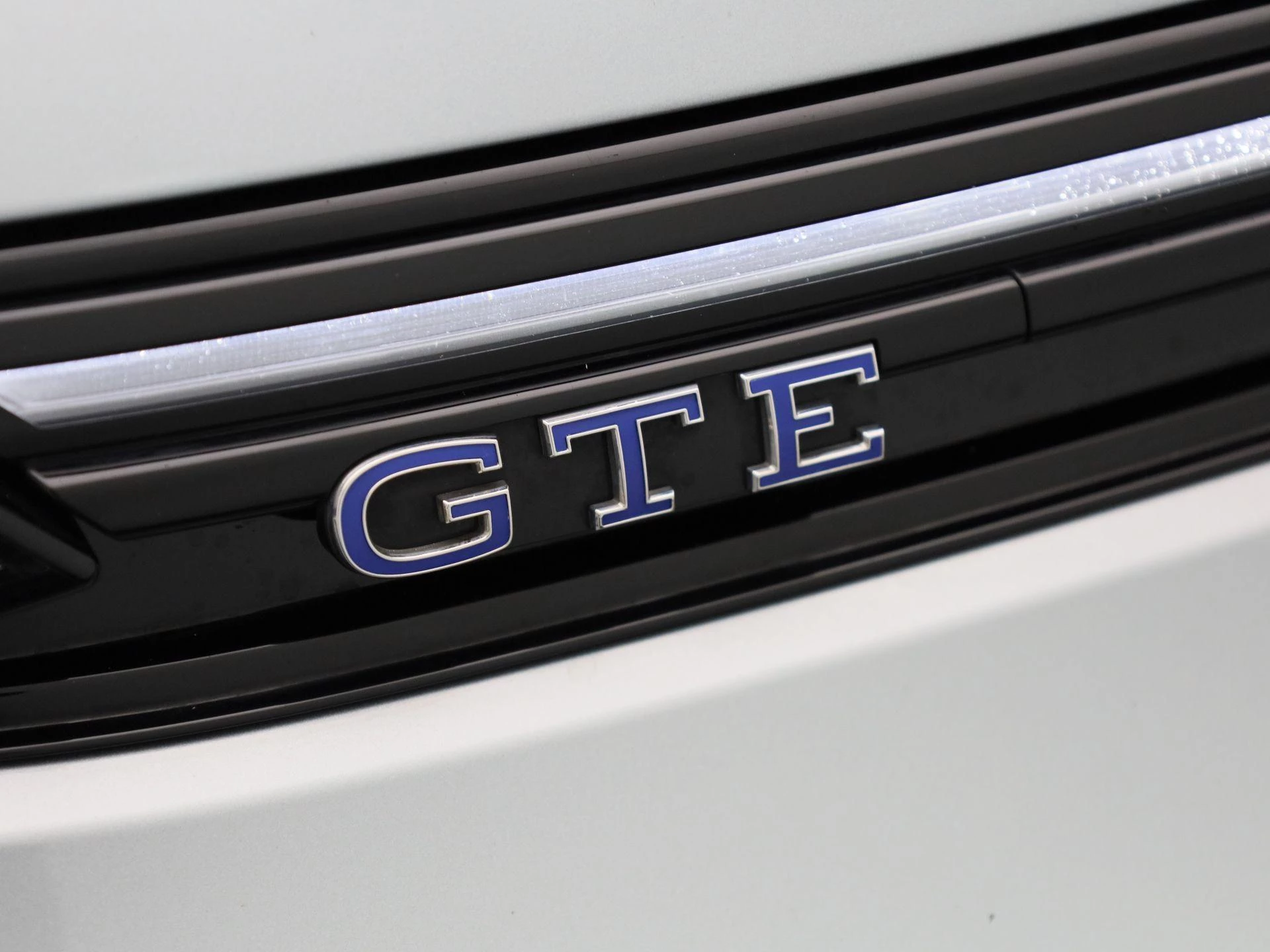 Volkswagen-Golf-image-39