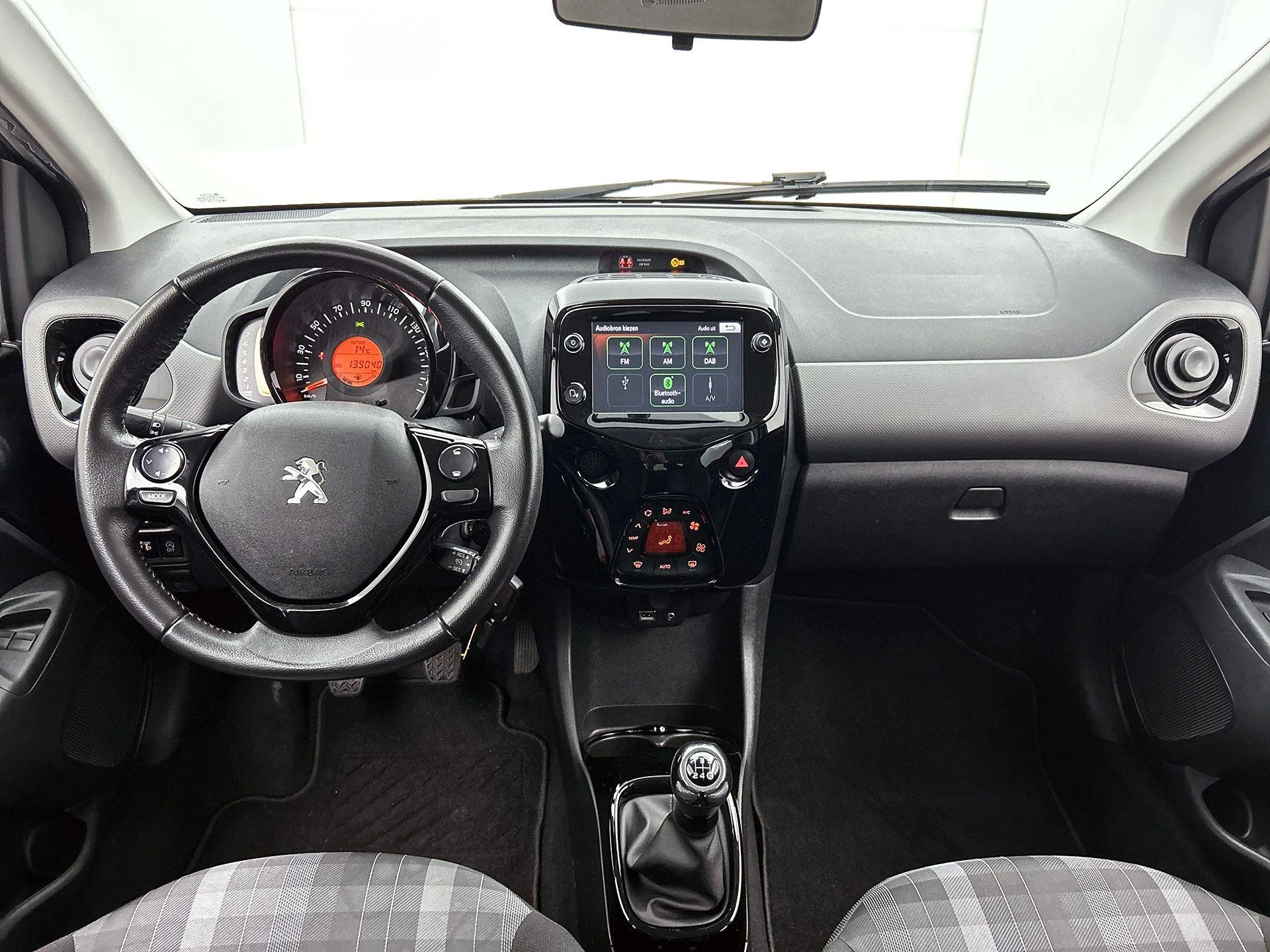 Peugeot 108 1.0 e-VTi Allure