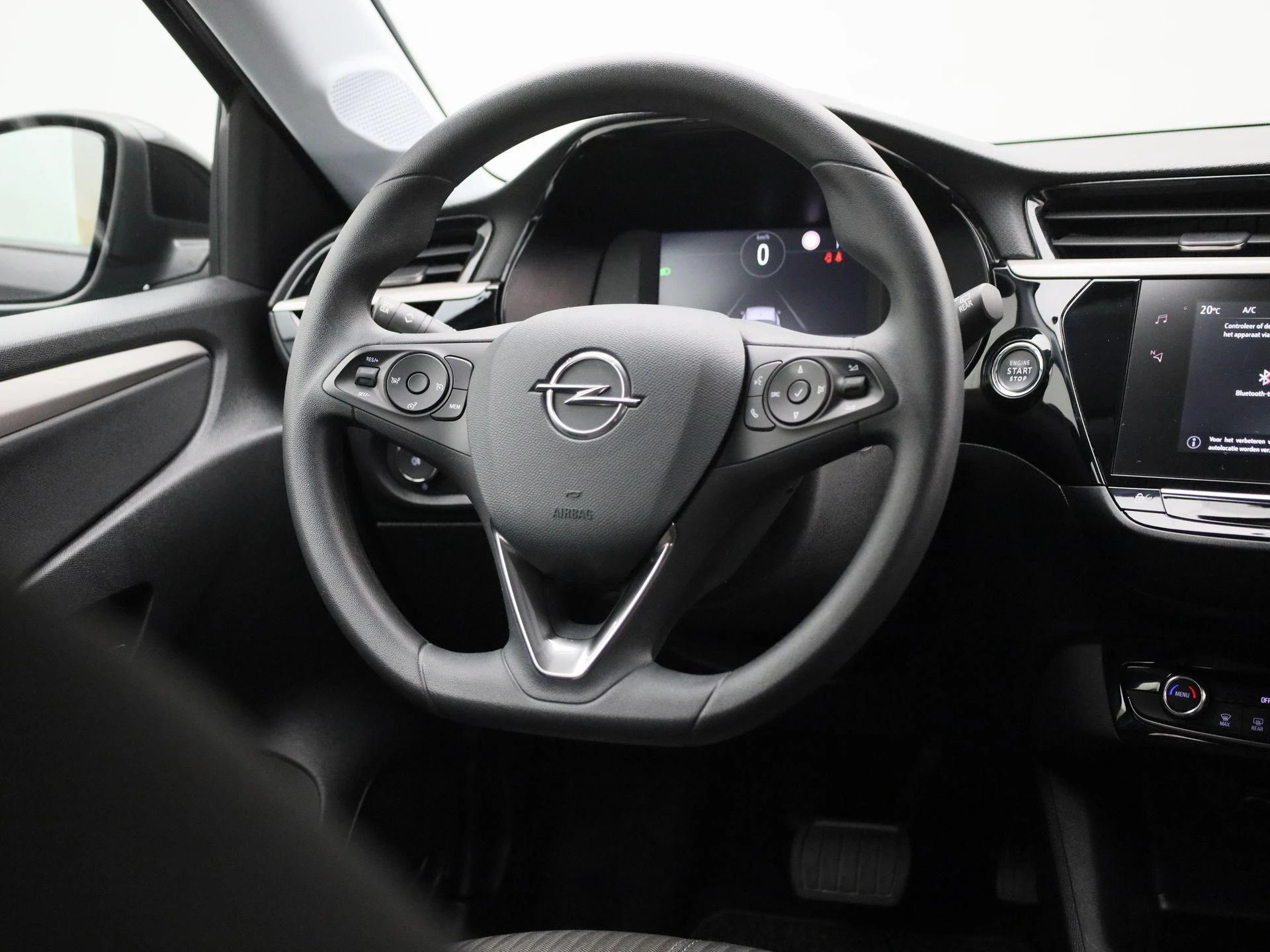 Opel-Corsa-e-image-8