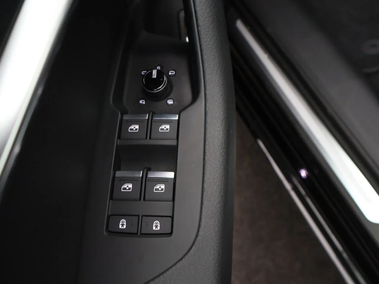 Audi-A6-image-27