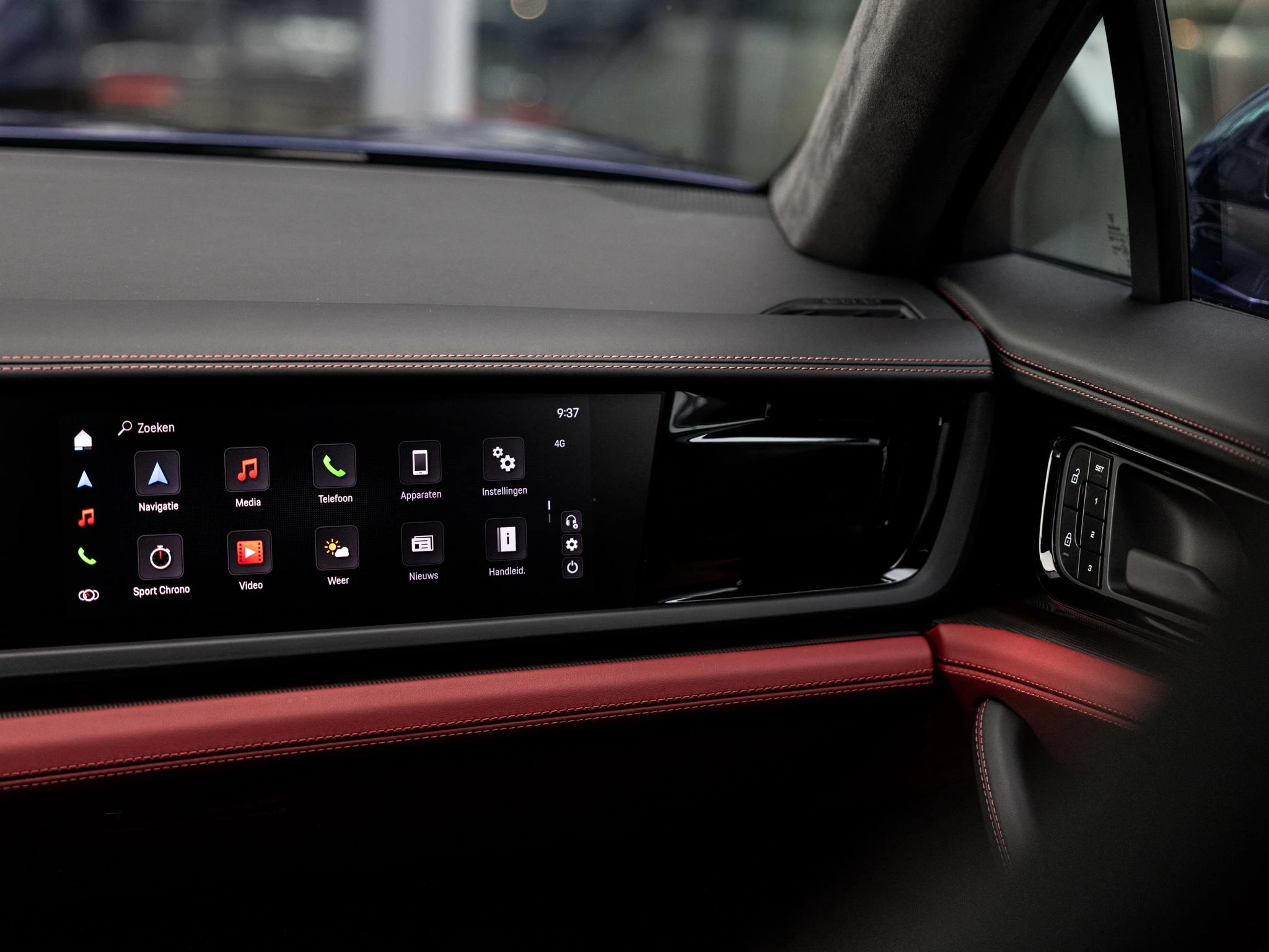 Porsche-Panamera-image-51