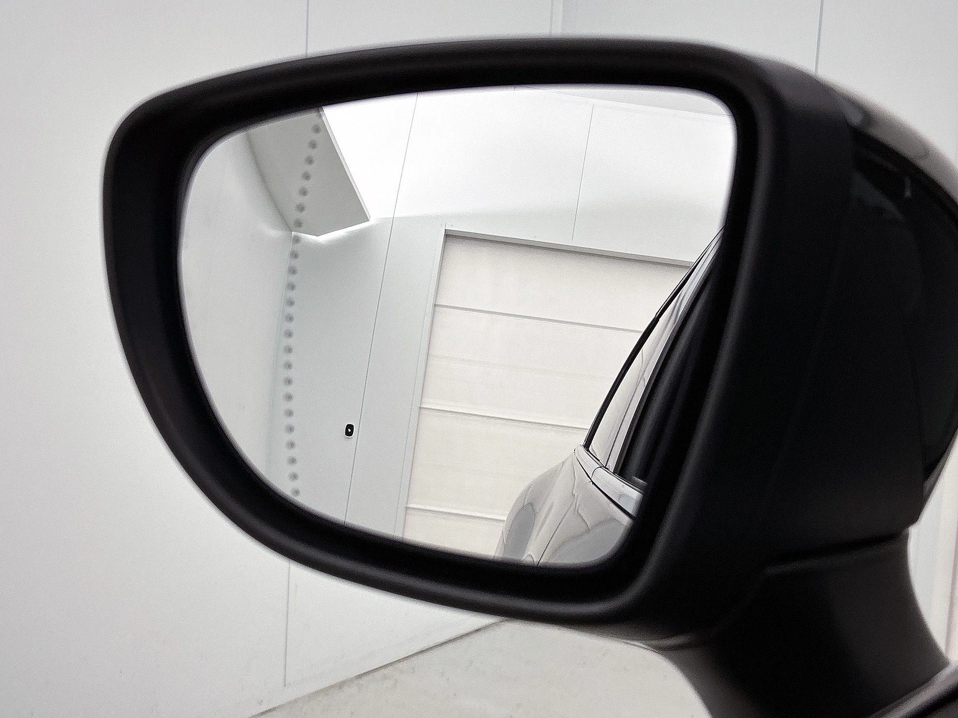 Renault-Clio-image-21