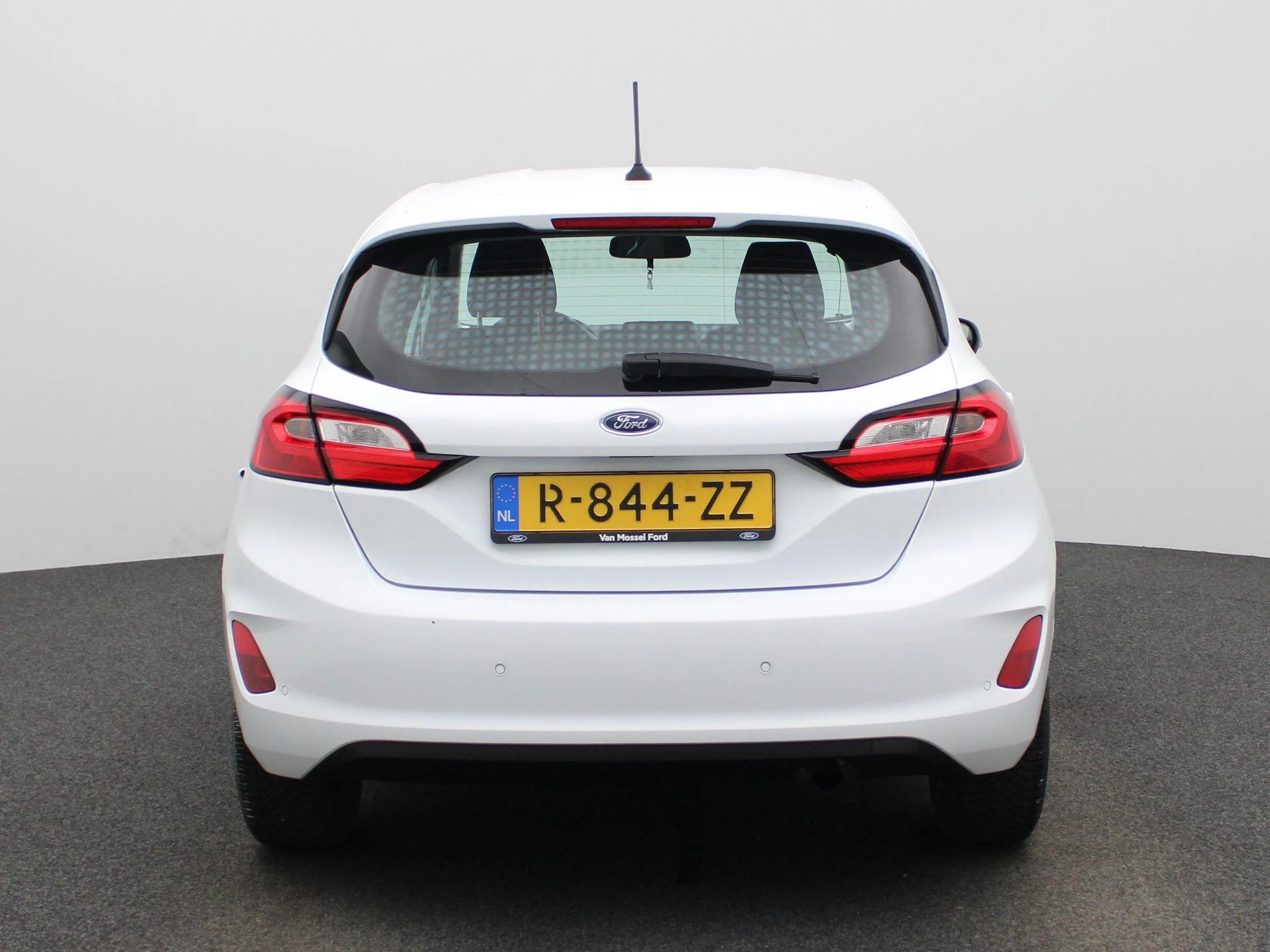Ford-Fiesta-image-4